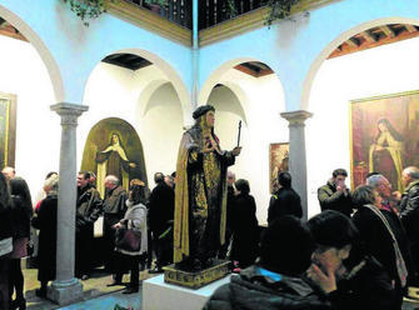 Puerta abierta a 500 años de historia