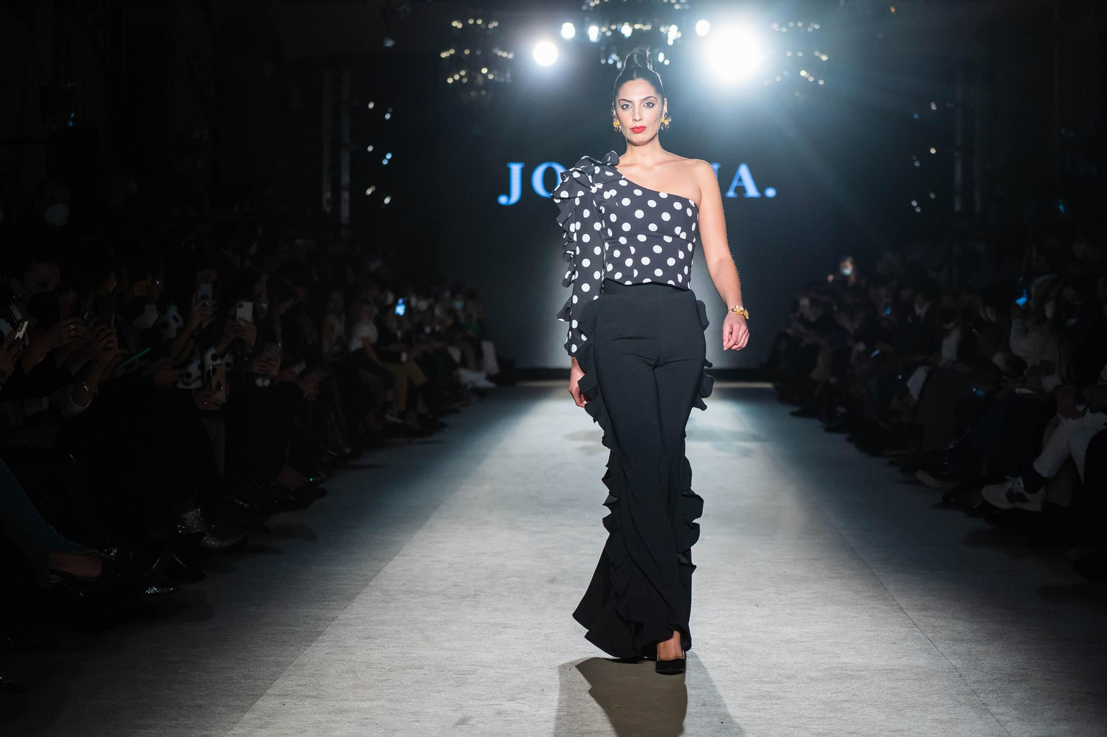 El desfile de Johanna Calderón en We Love Flamenco 2022, todas las fotos