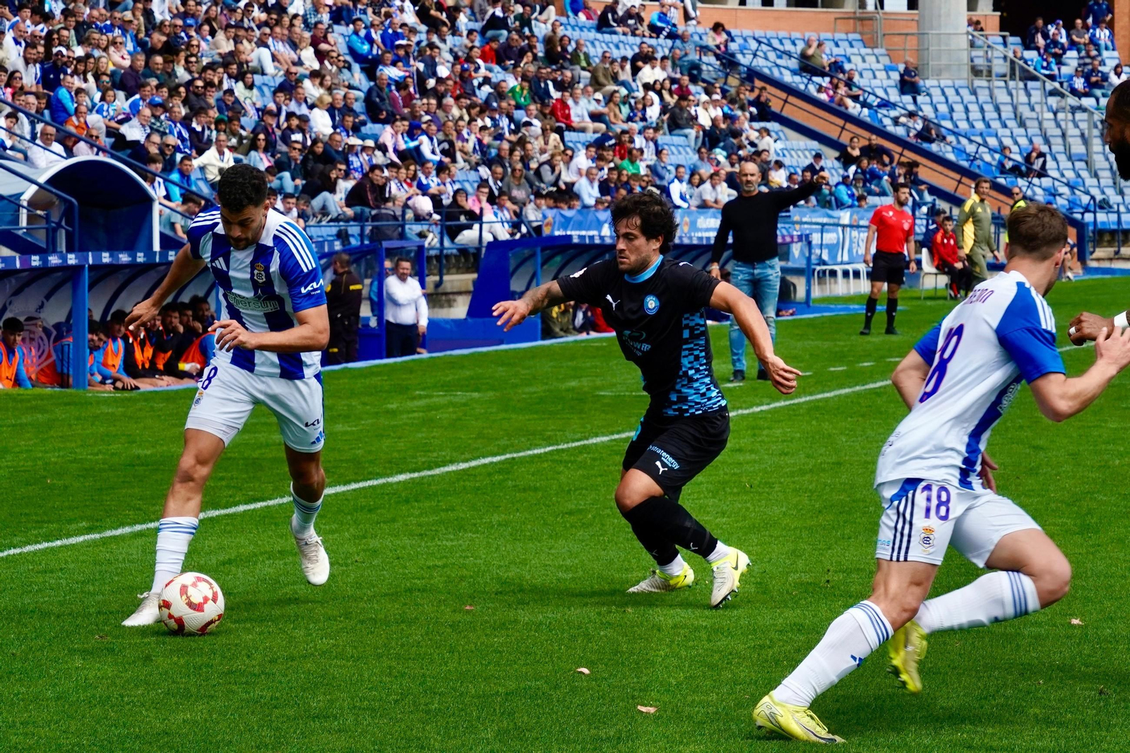 Olabe presiona a Luis Alcalde.