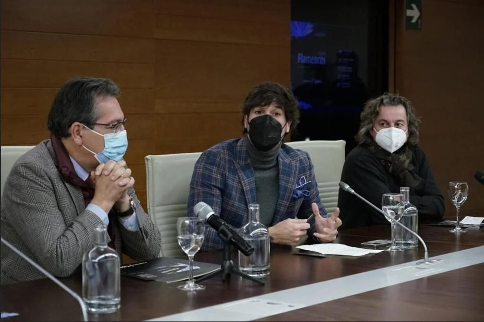 Un momento de la rueda de prensa.