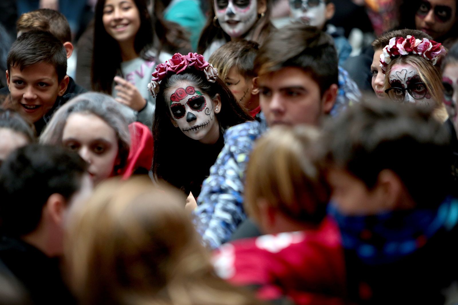 Los estudiantes disfrutaron del Día de Muertos en la Casa de Iberoamérica.