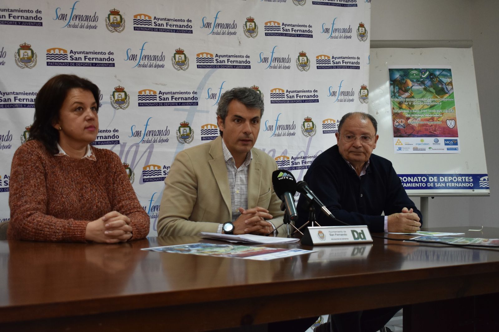 La presentación tuvo lugar en el Patronato de Deportes.