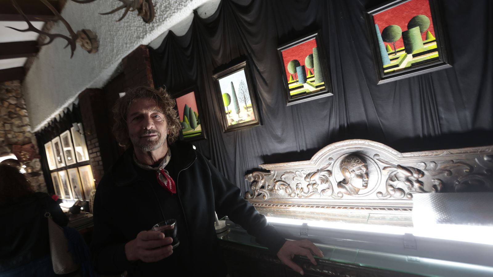 Las fotos de la exposición colectiva de pintura en la finca "El Coleta"