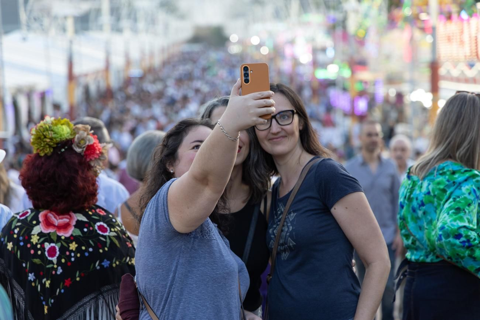 Así disfrutan los jiennenses del día grande de la feria de San Lucas