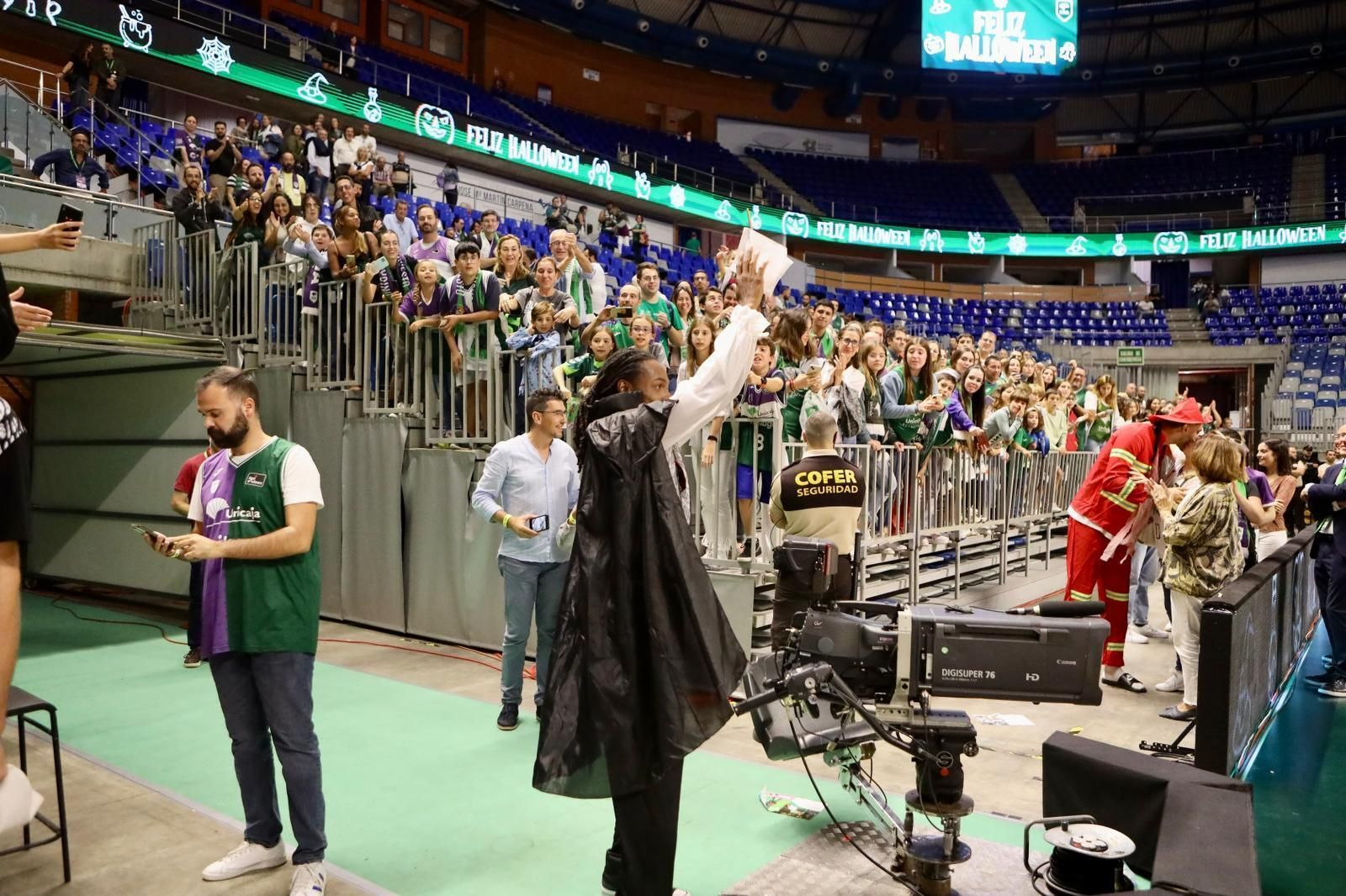 El Halloween del Unicaja, en fotos
