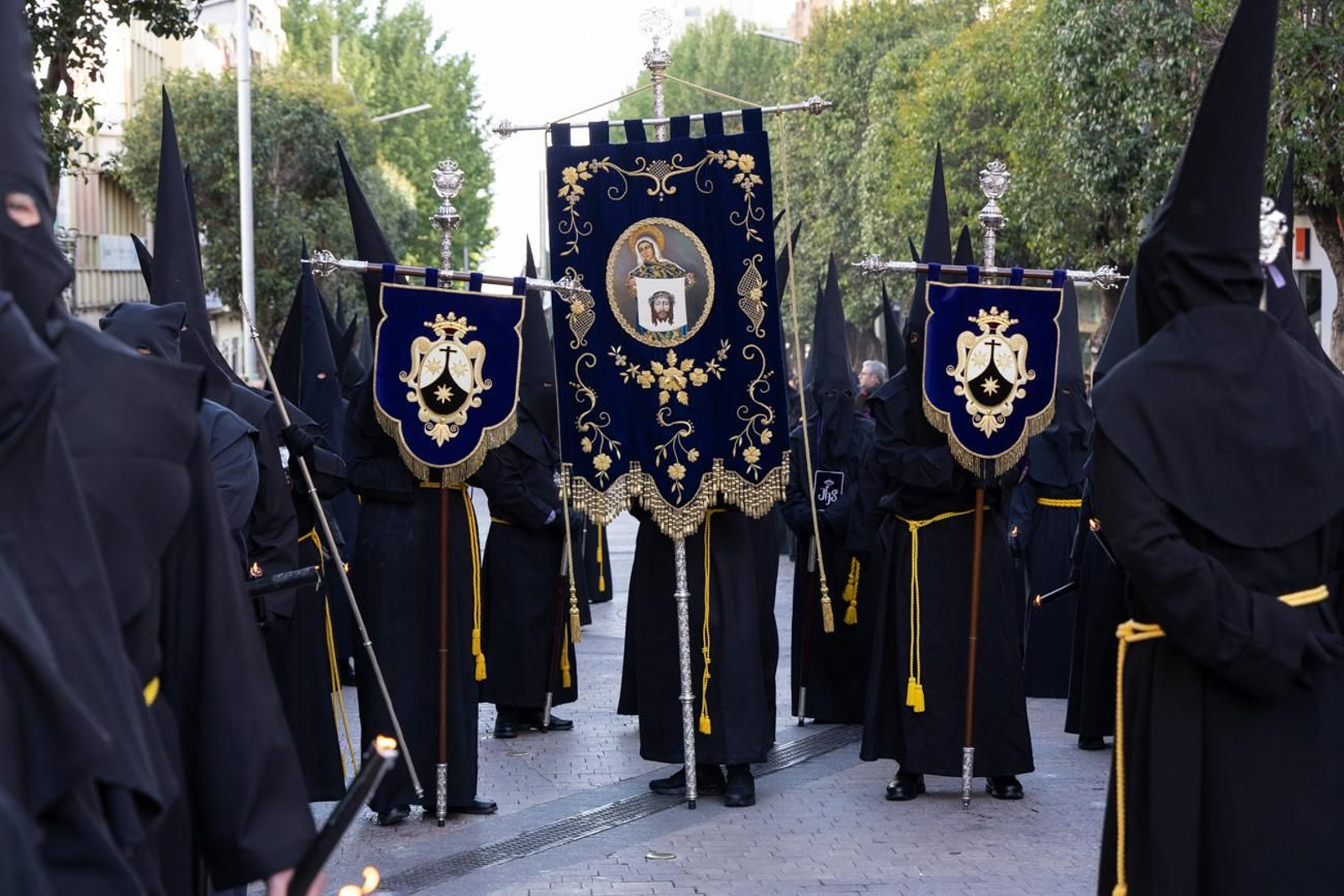 Los jiennenses acuden un año más al encuentro de Nuestro Padre Jesús