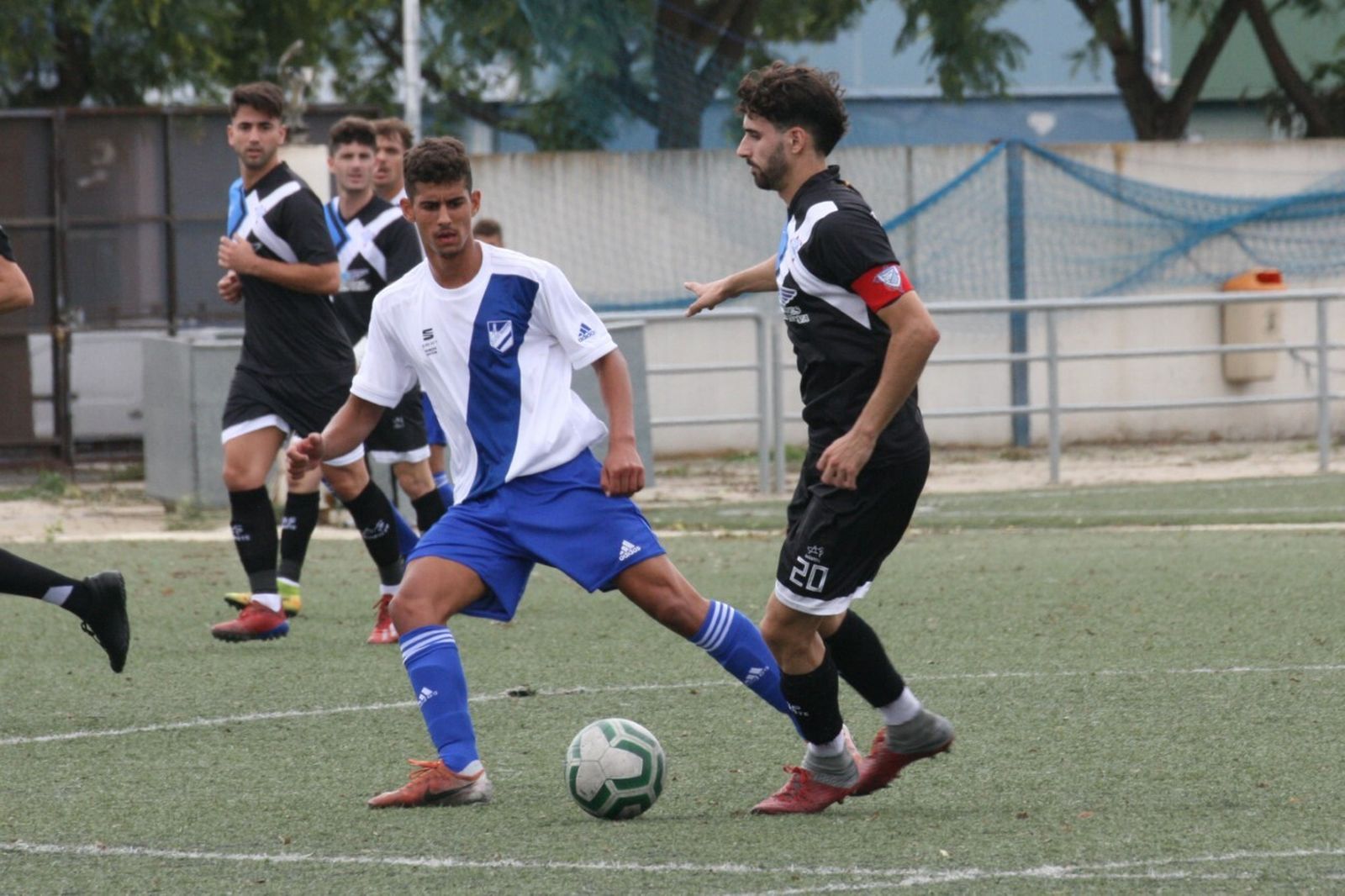 Un lance del Atlético Onubense-Bollullos de esta temporada.
