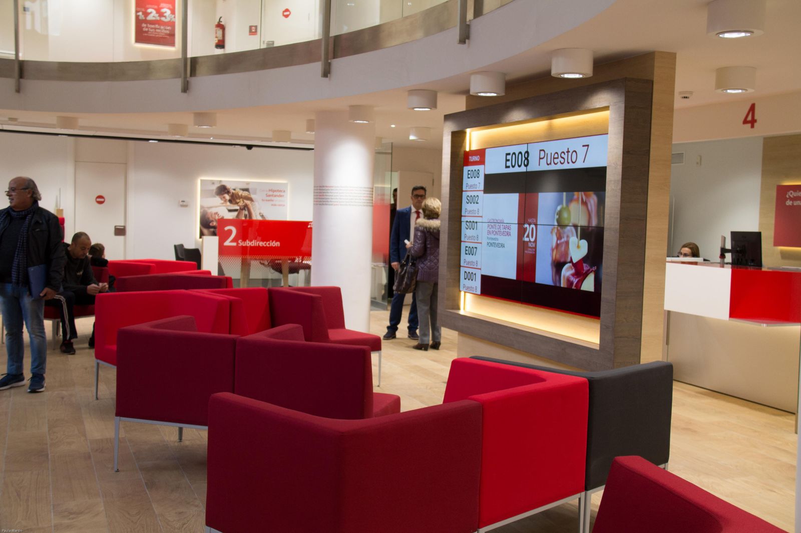 Oficina del Banco Santander, que lidera el número de sucursales de banca en Almería.