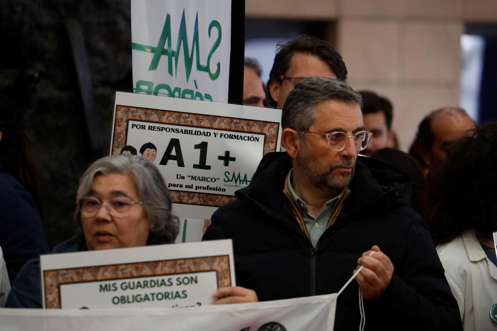 La concentración de médicos en contra de la reforma del Estatuto Marco, en imágenes