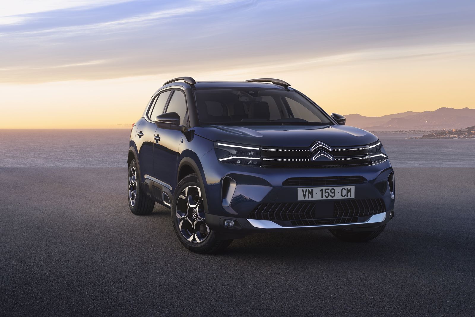 Citroën incorpora a su gama el híbrido enchufable de 180 CV y lo hace en C5 Aircross