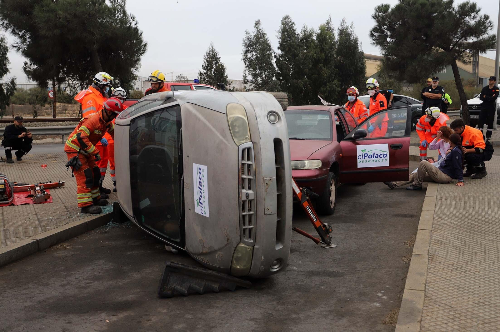 Simulacro de accidente en el Puerto de Huelva dentro del ejercicio regional RespuestA22, en imágenes