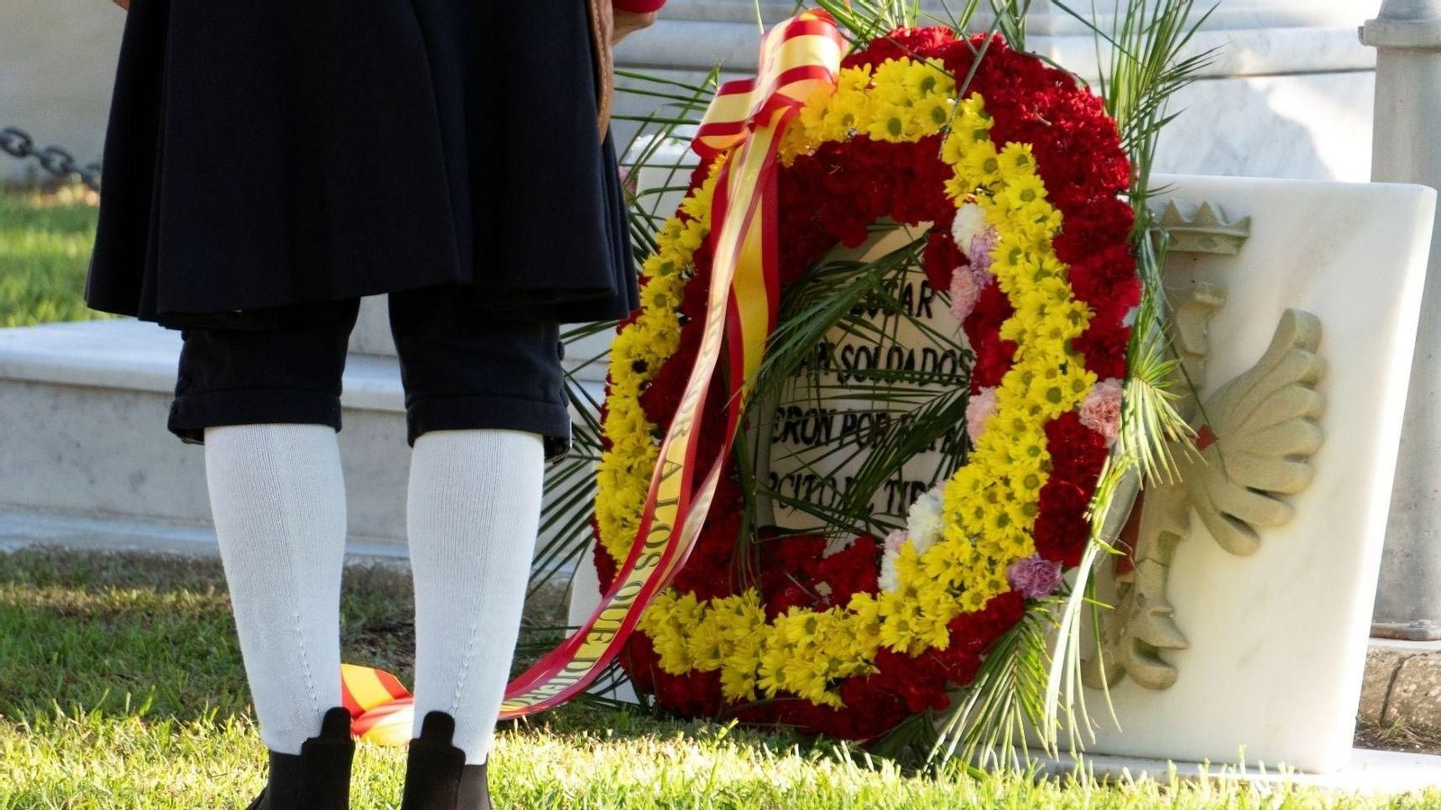 Un instante de la conmemoración del Día de los Caídos en la provincia.