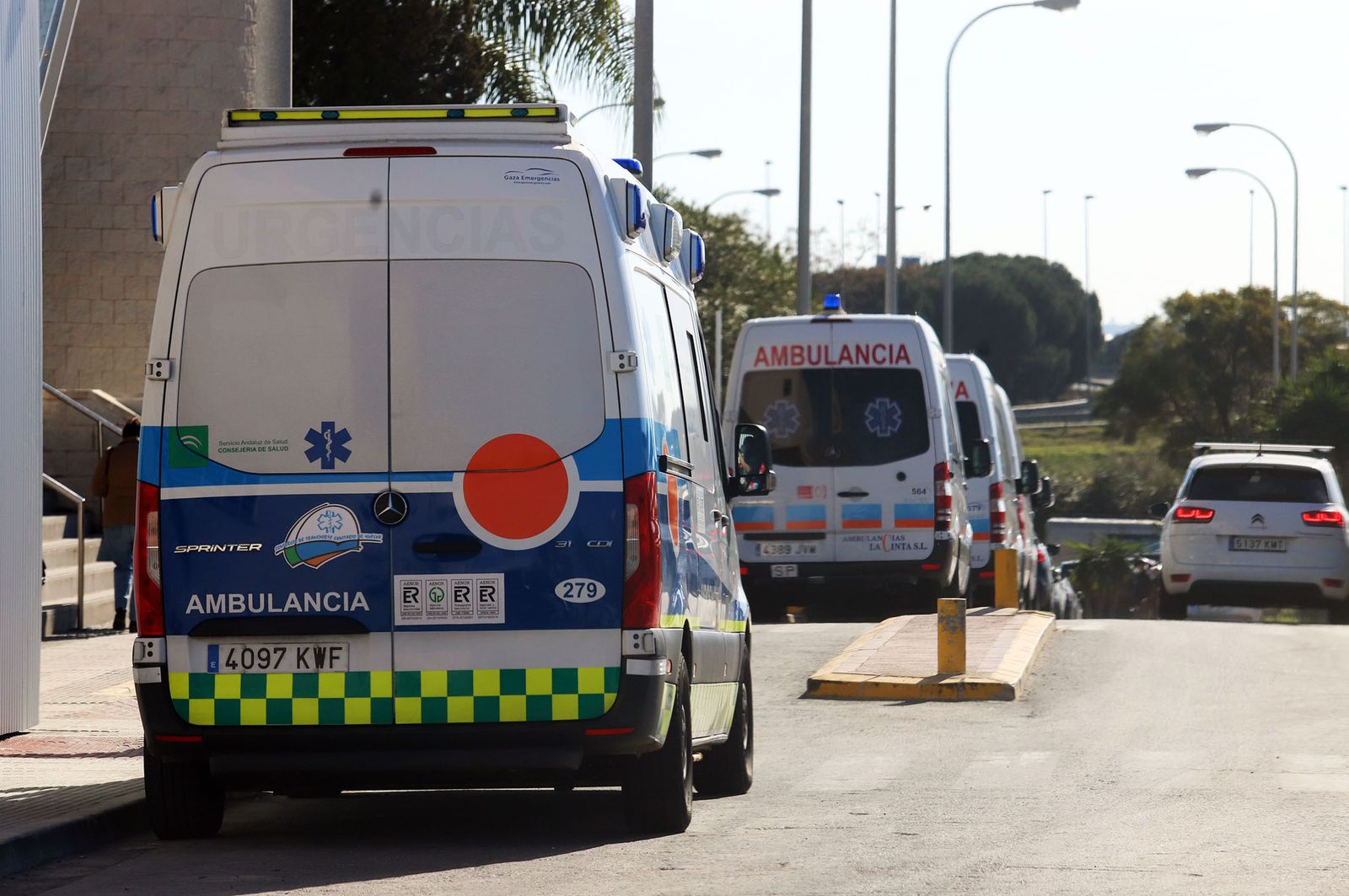 Inmediaciones del Hospital Juan Ramón Jiménez.