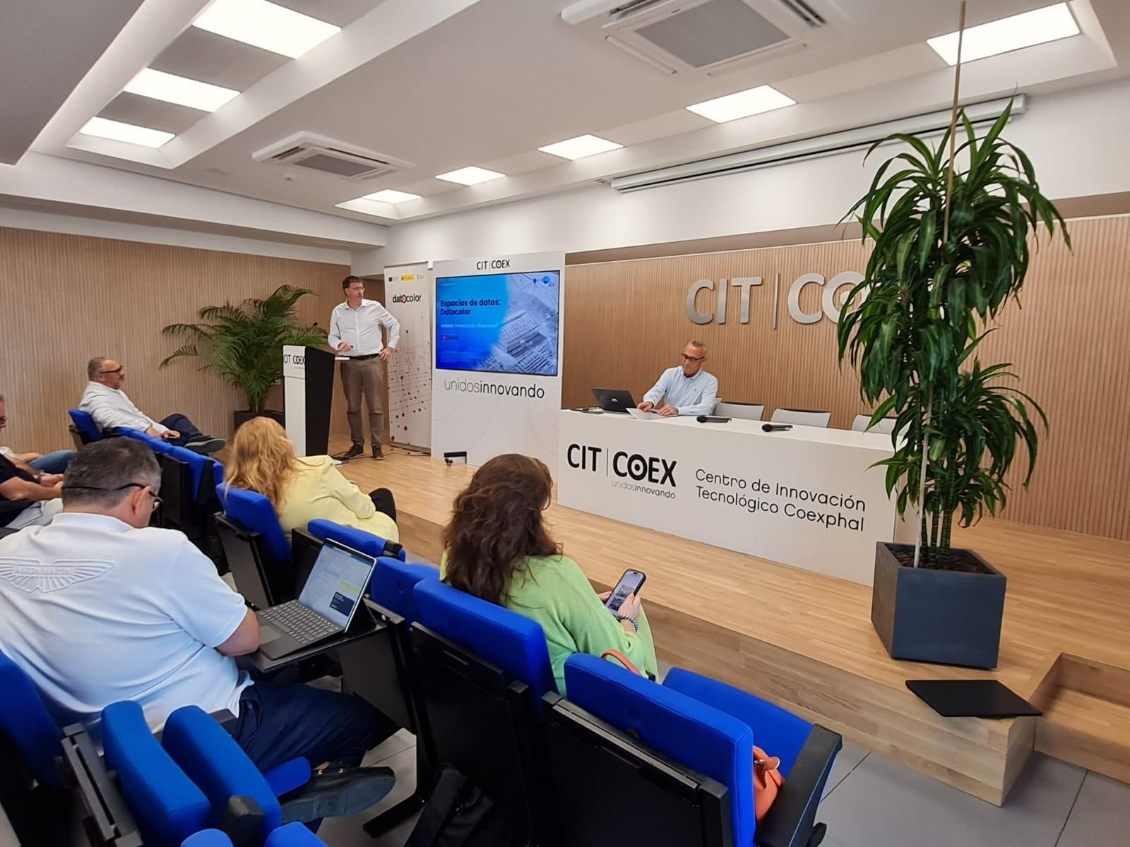 Presentación Datocolor.