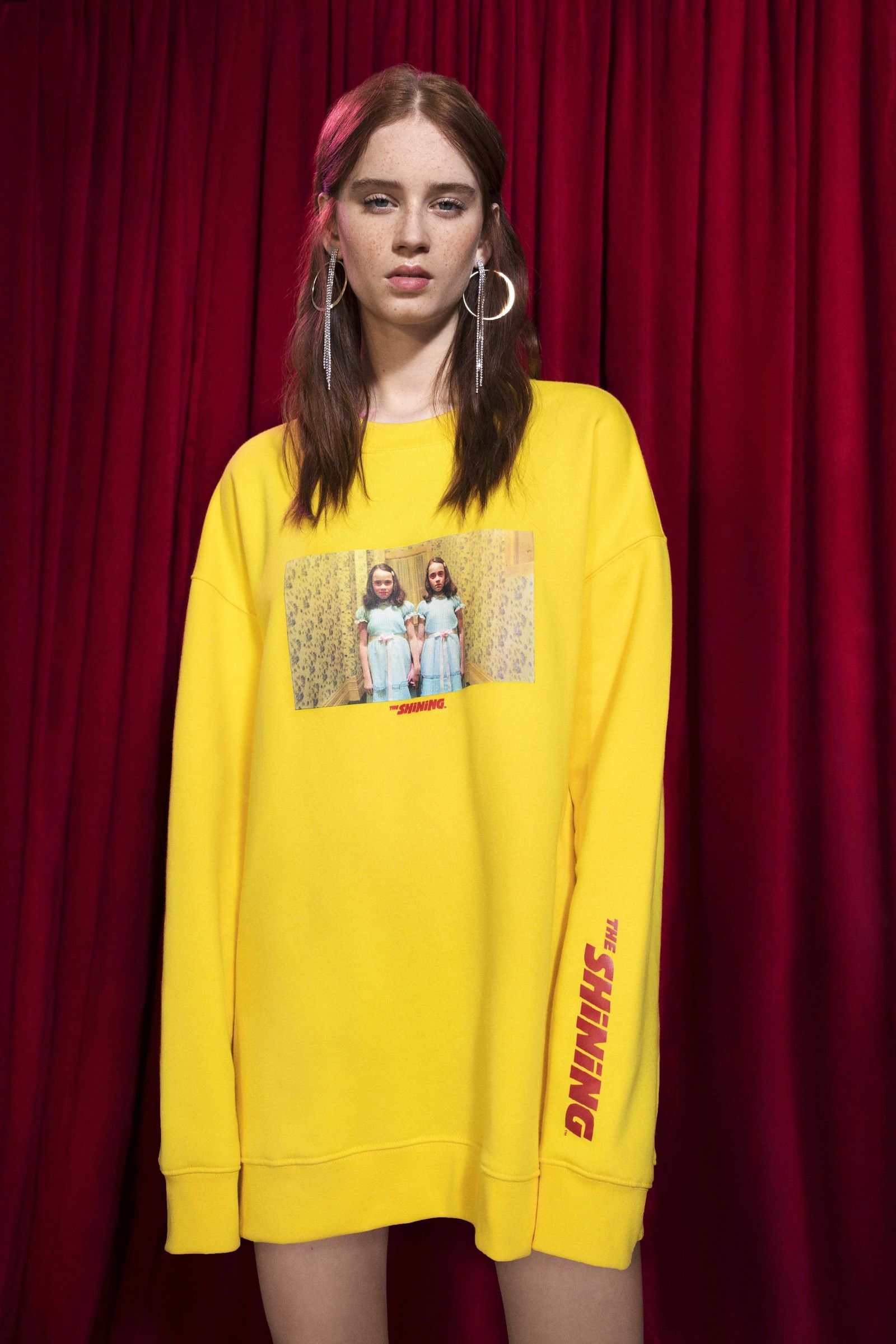 Camisetas de miedo con la mini colección de Halloween de Bershka