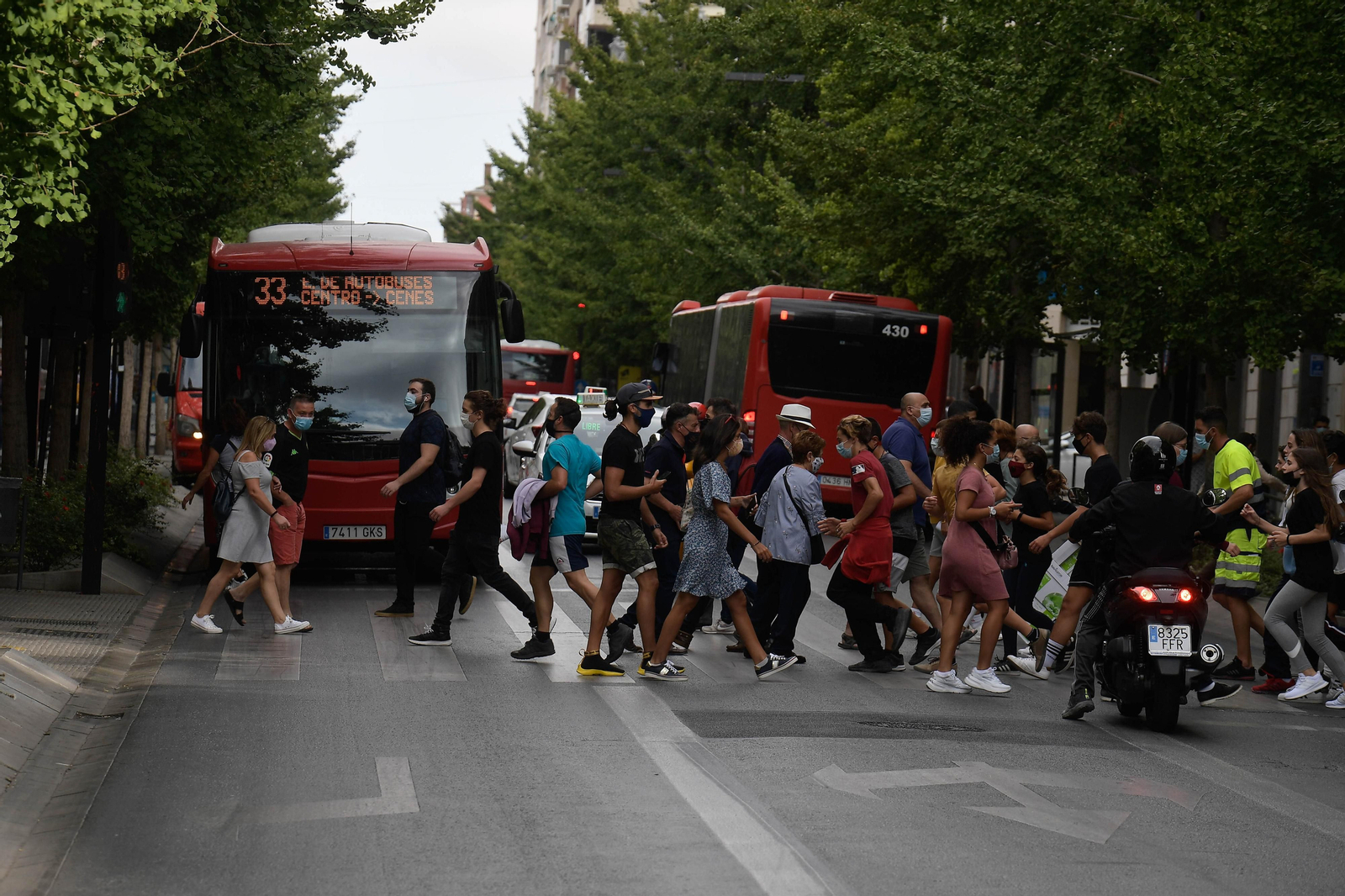 La Junta estudia medidas especiales en Granada por la alta tasa de positivos en coronavirus