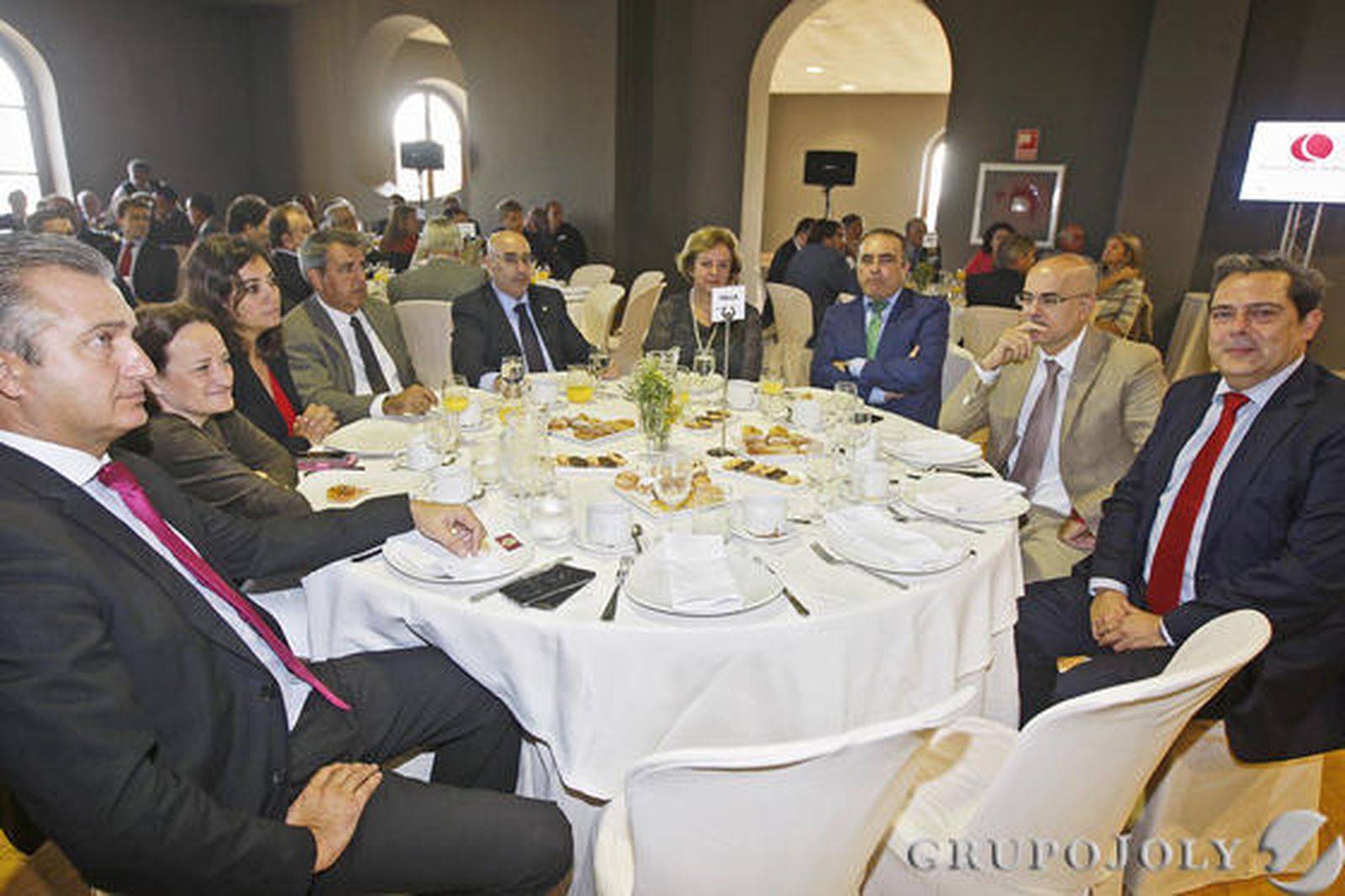 Eduardo García, Encarnación Niño, María Dolores Varo, Javier Montero, Pascual Valiente, Eulalia Elicegui, Manuel Cotorruelo, Juan Luis Pulido y Alberto Rodríguez.

Foto: Joaquin Pino