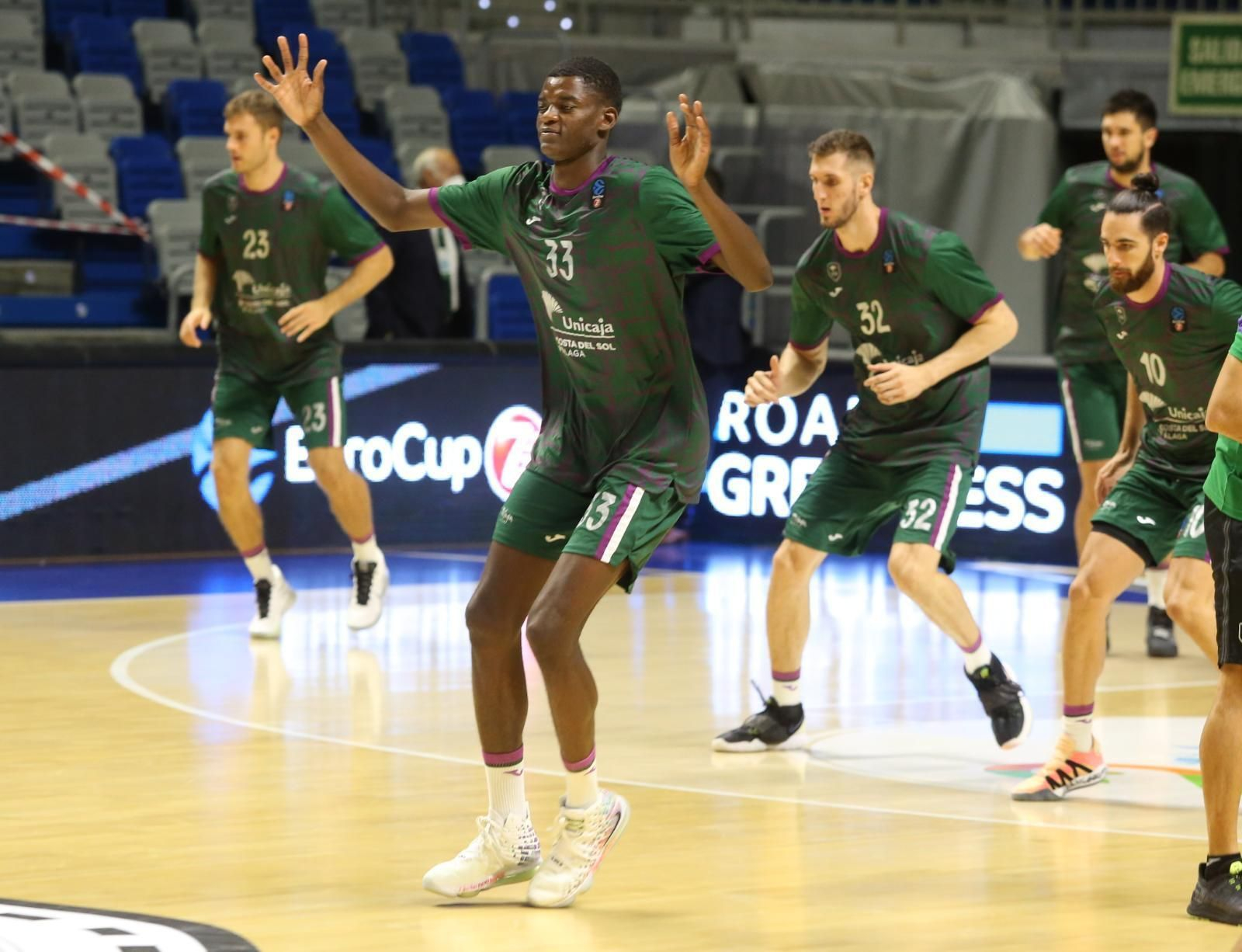 Las fotos del regreso de la afición del Unicaja al Carpena.