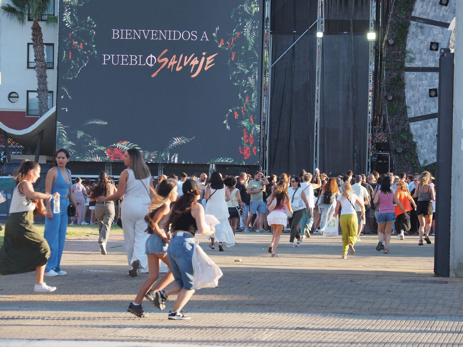 Búscate entre el público del concierto de Manuel Carrasco en Isla Cristina este viernes