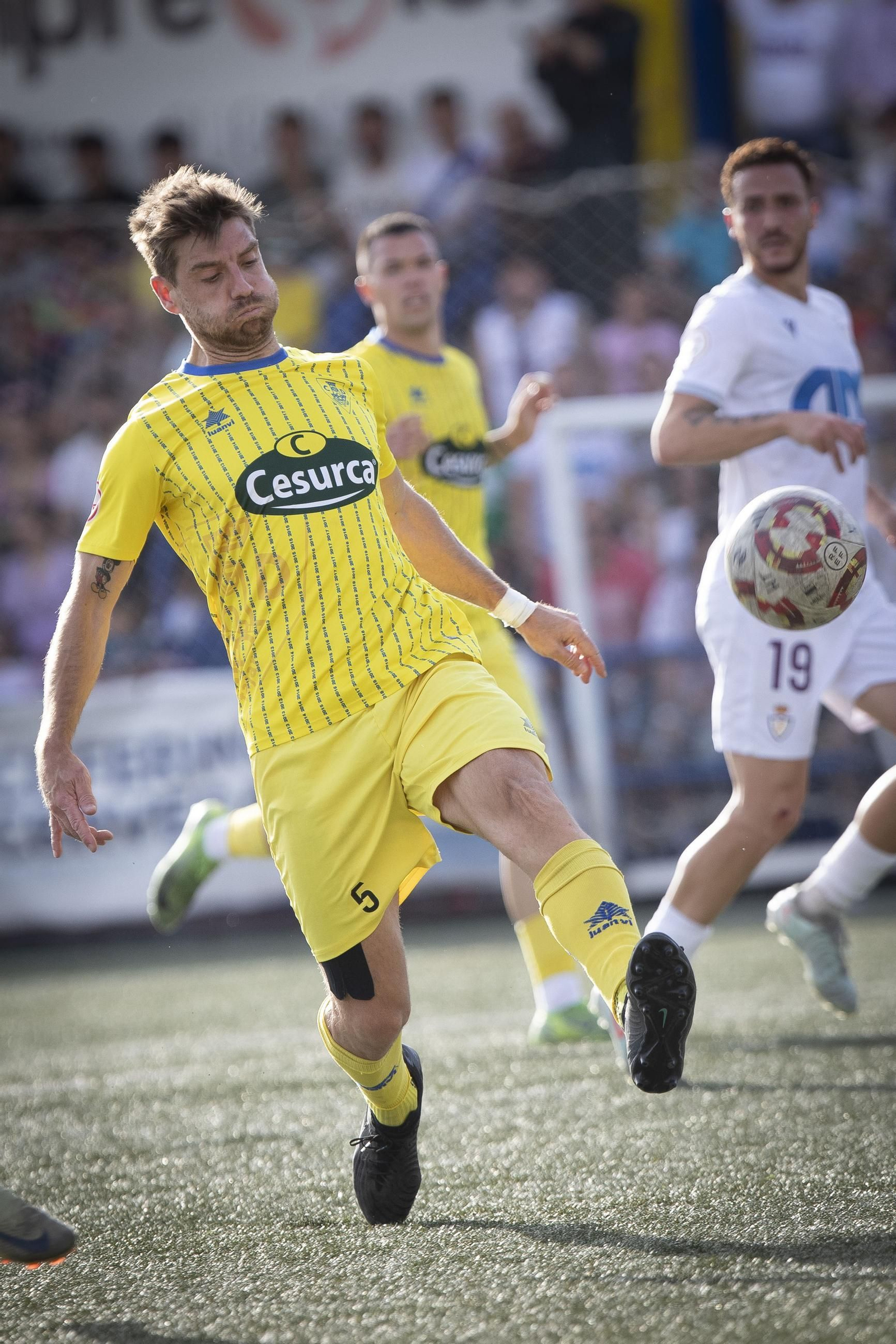 Las mejores imágenes del partido de ida entre CD Huétor Tájar y Real Jaén