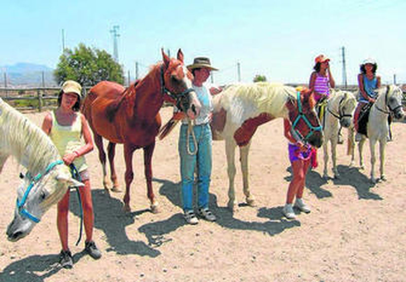 Una escuela de equitación que no entiende de edades