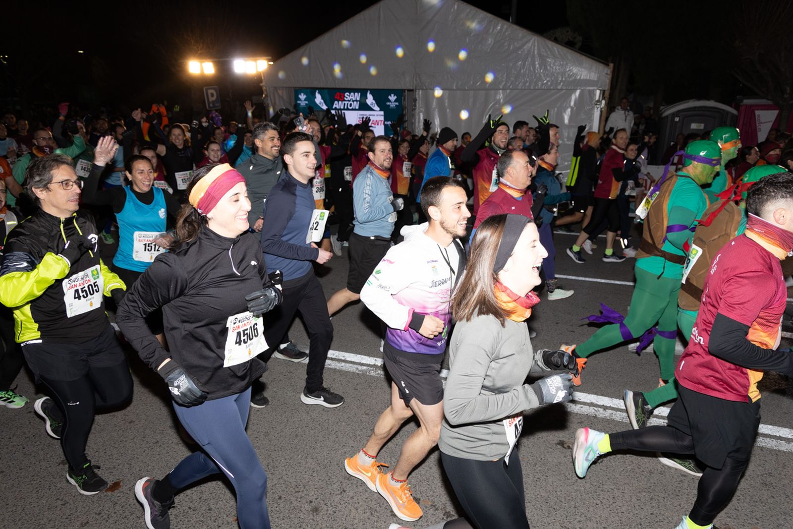 Encuéntrate en la salida de la Carrera de San Antón 2026, en imágenes (3)