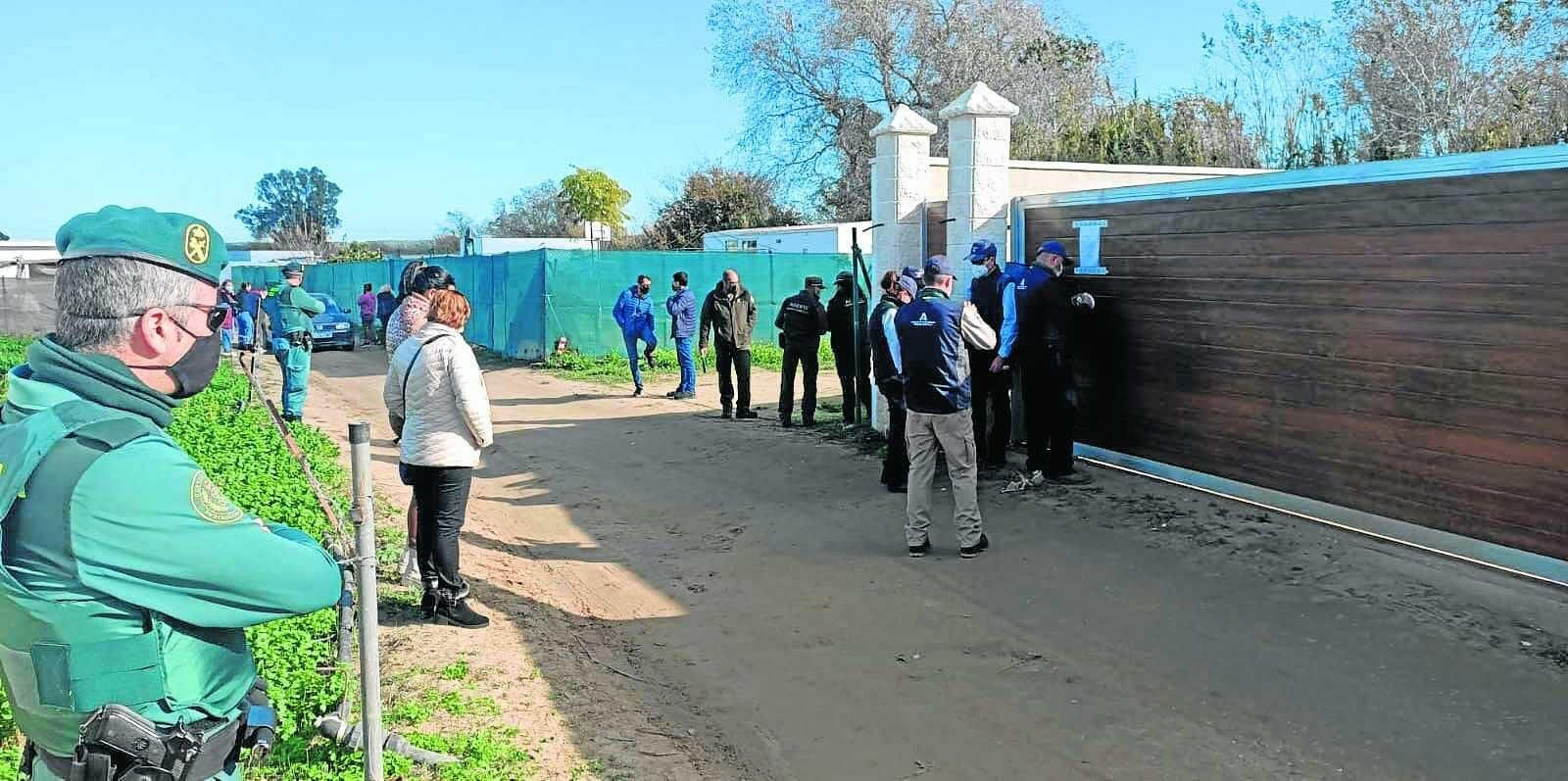 Precinto de viviendas en la Ribera de la Oliva en 2021.