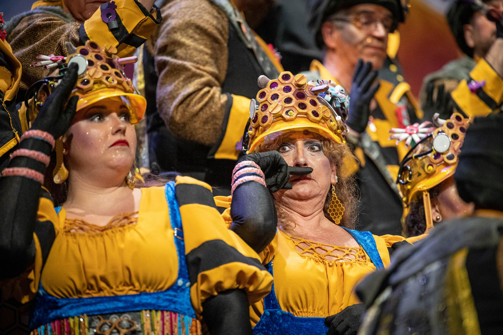 Coro 'La rendición de los bribones'