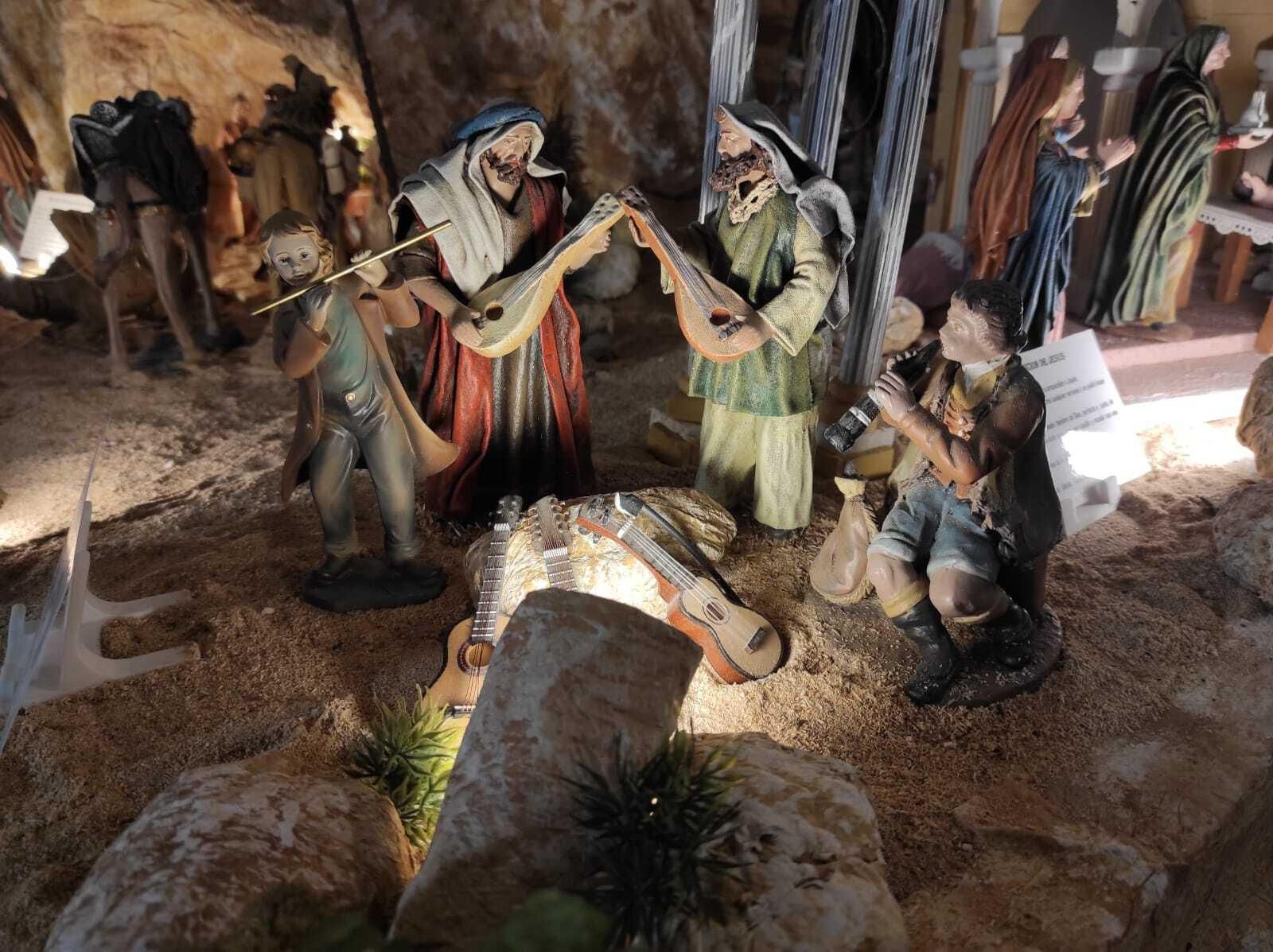 La pieza más antigua data de 1920 y es una donación de una conocida de Rafael Expósito.