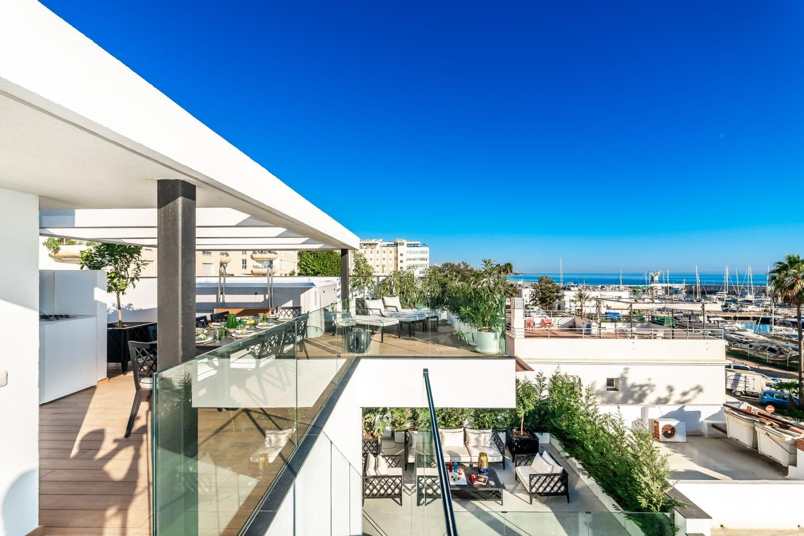 La vivienda de lujo con vistas al mar.