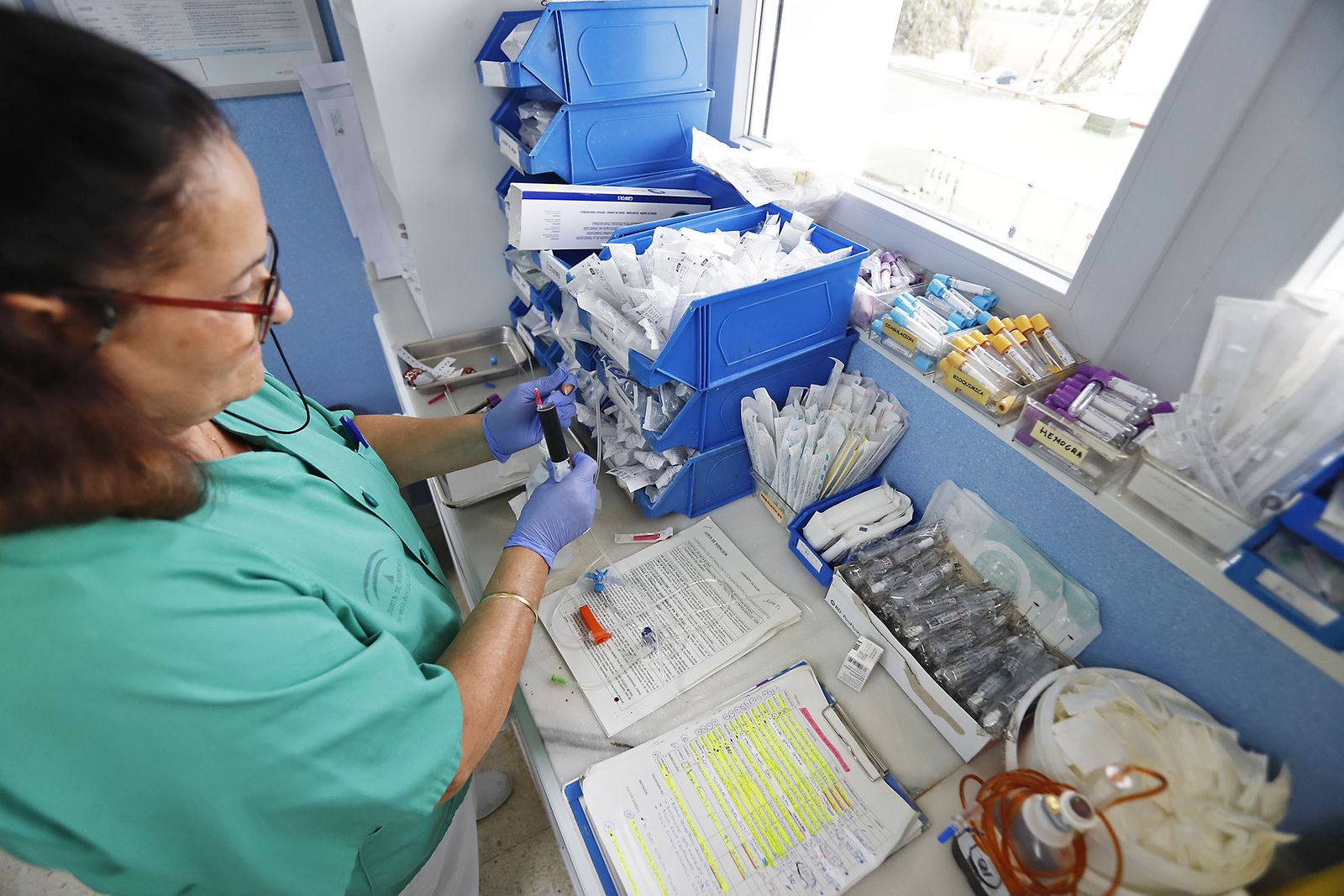 Imágenes del funcionamiento del Hospital de Día del Infanta Elena de Huelva