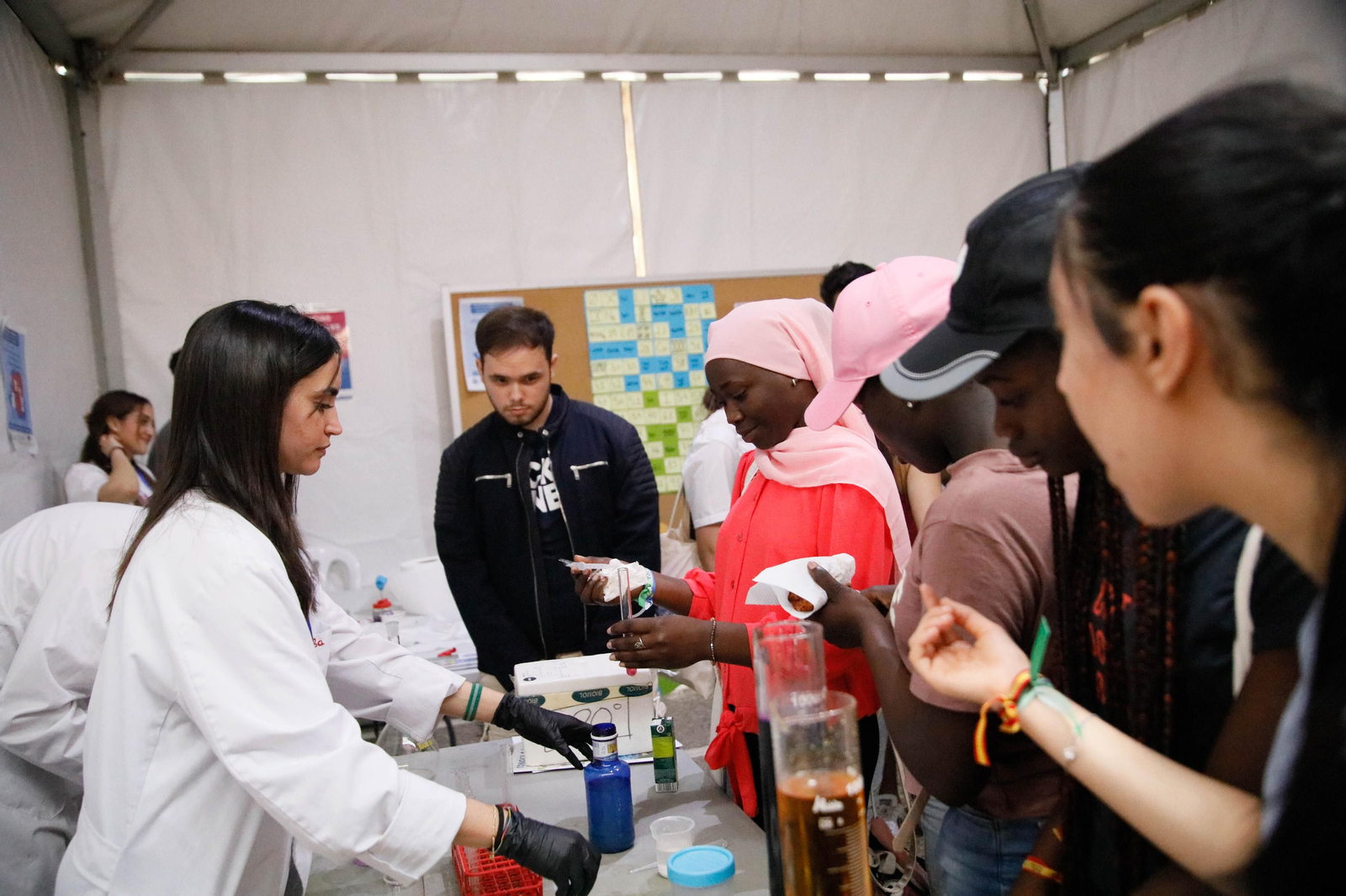 IV edición de la feria Aula de la UAl, en imágenes