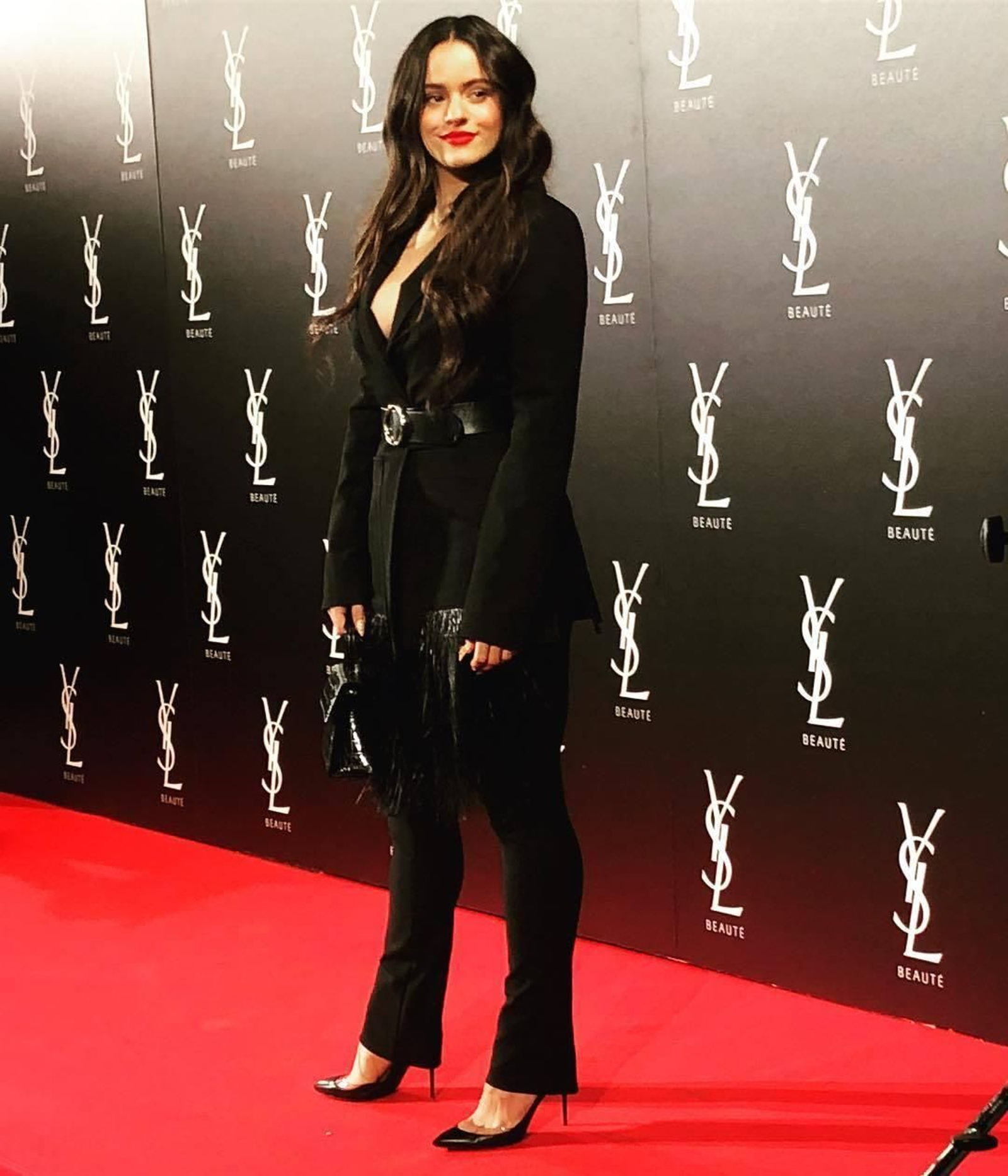 Rosalía en la fiesta de YSL Beauty.
