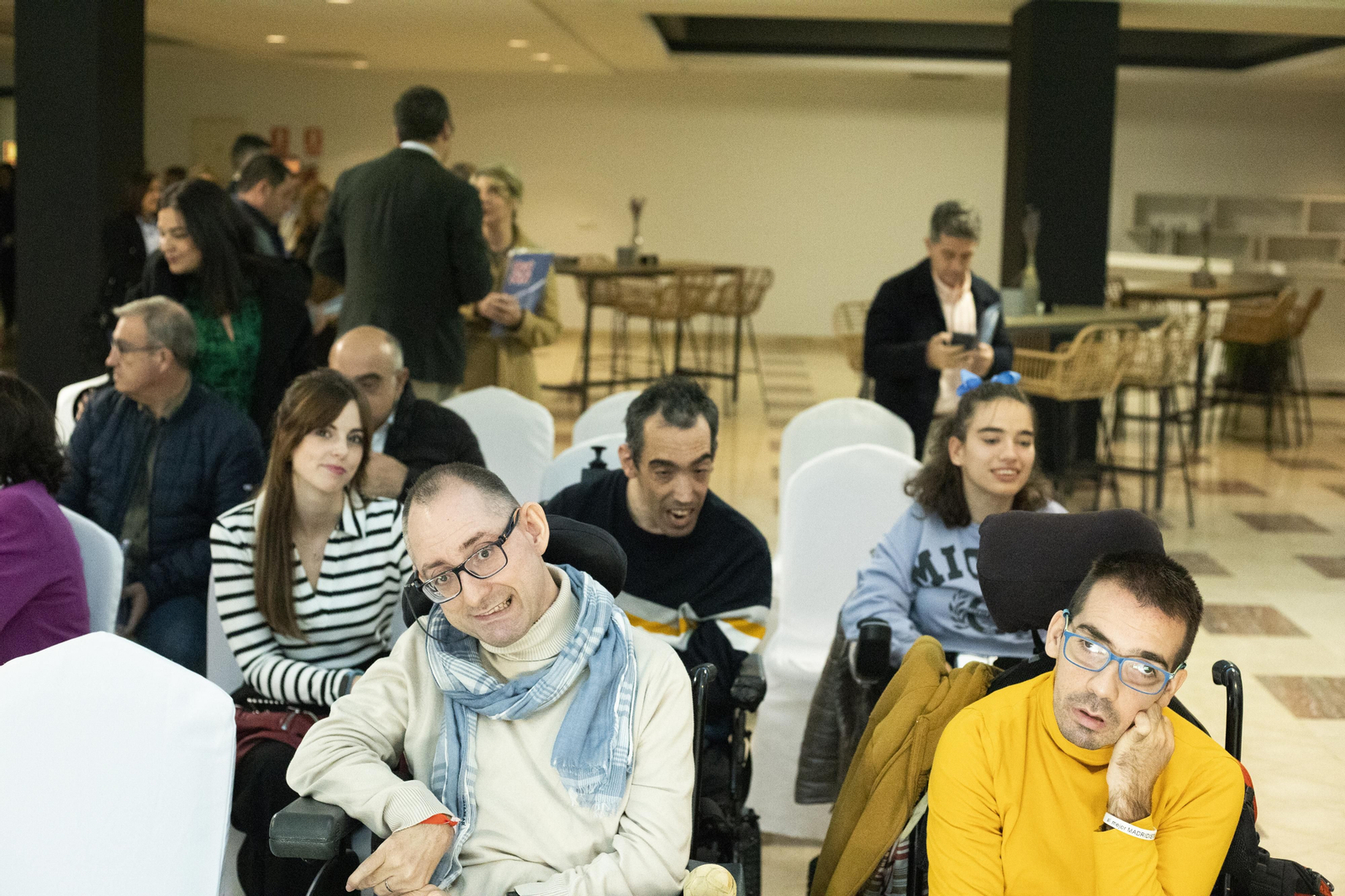 La presentación del nuevo calendario solidario de Aspace en imágenes