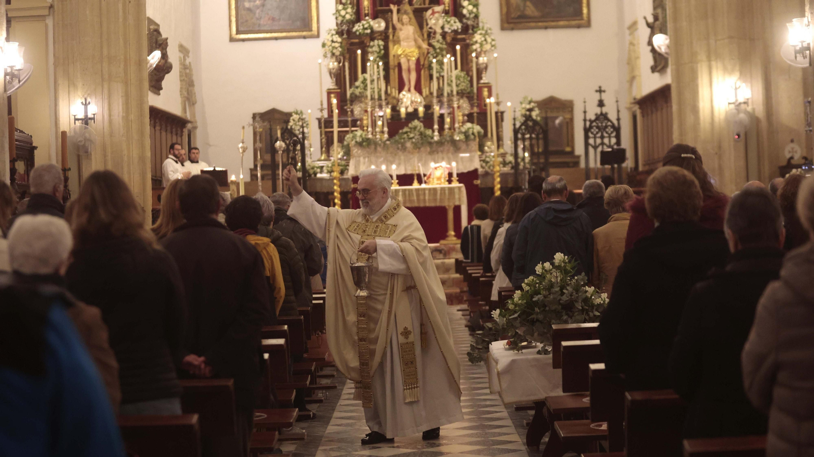Las fotos de la misa del Domingo de Resurrección en Tarifa
