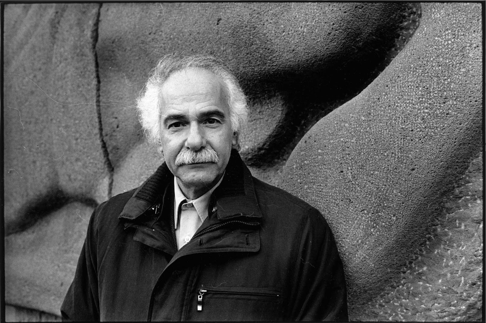 El poeta marroquí Abdelatiff Laabi.