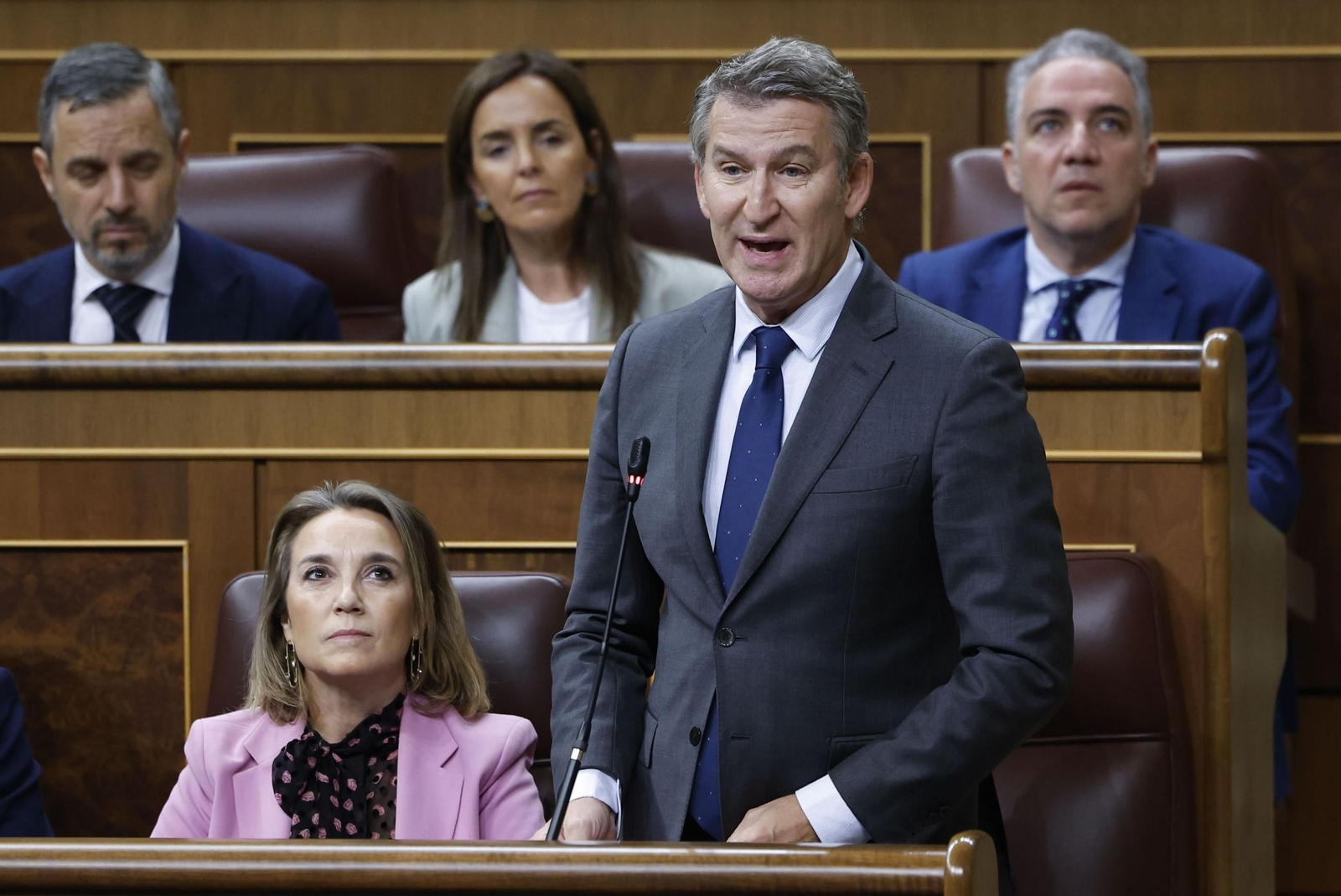 El líder del PP, en la sesión de control al Gobierno de este miércoles.