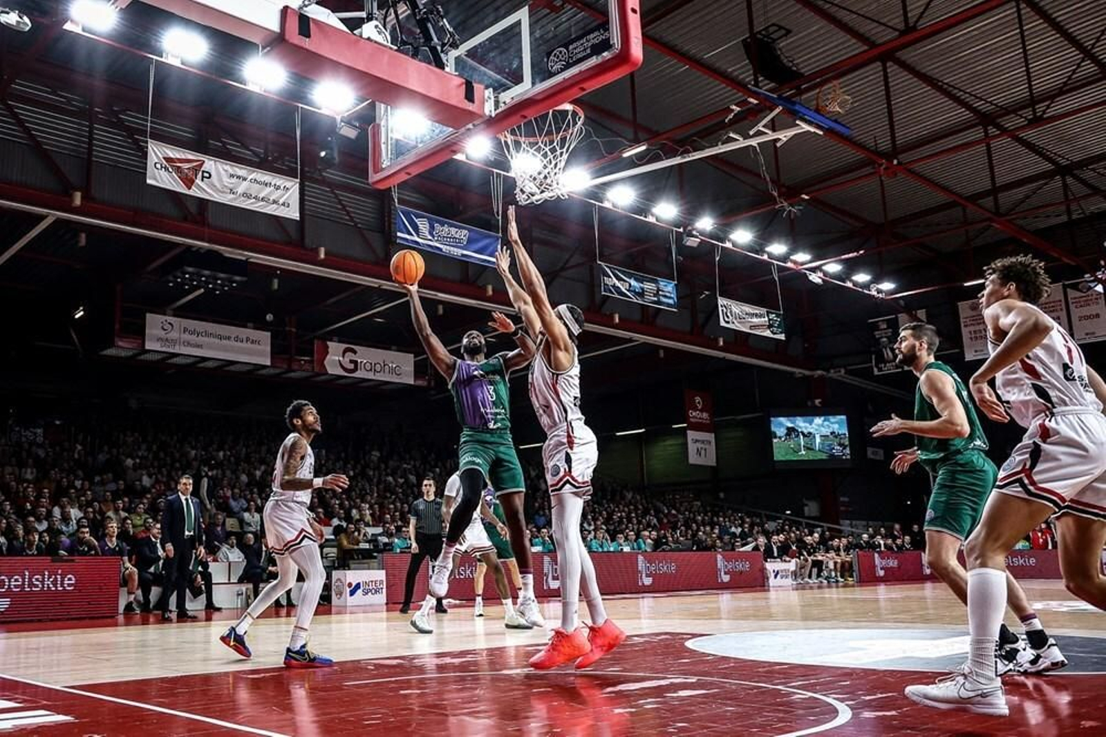El Cholet - Unicaja, en fotos