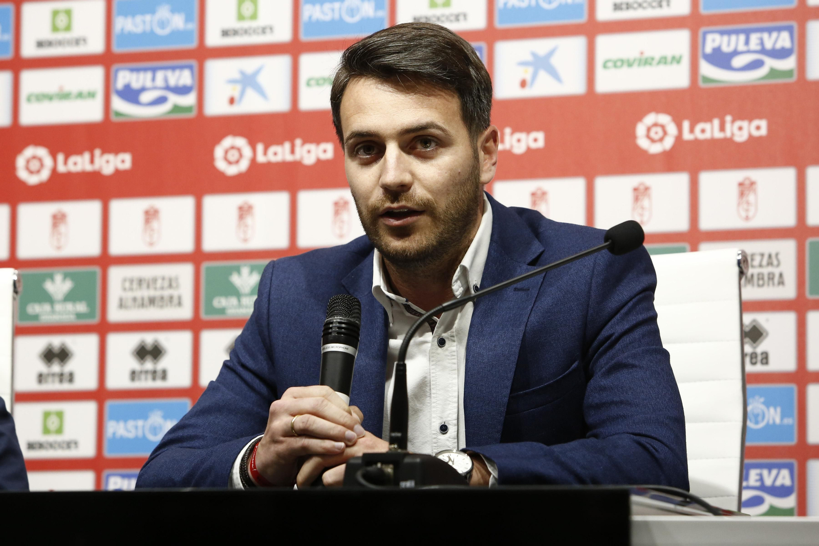 Fran Sánchez durante su comparecencia ante los medios de comunicación.