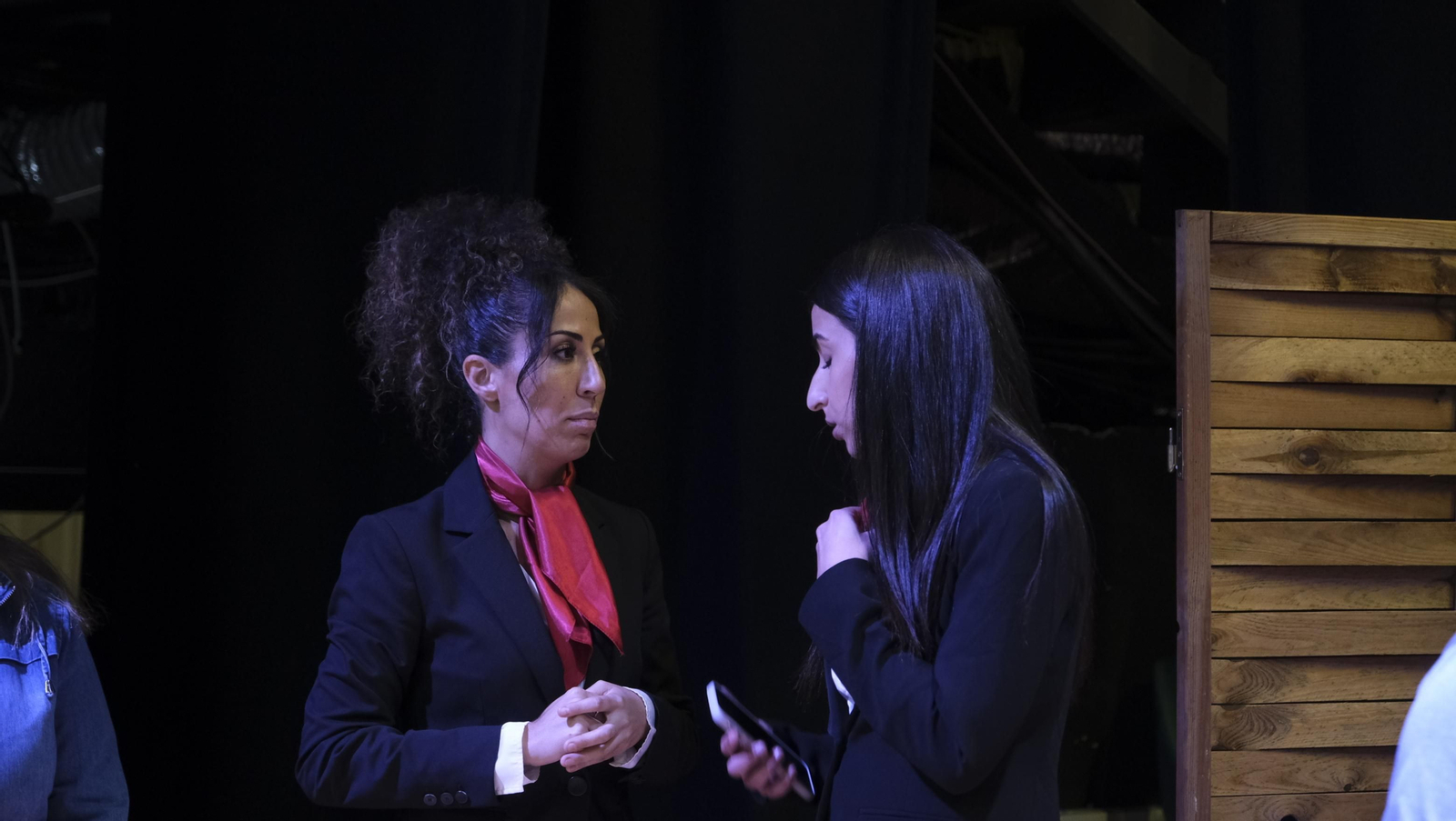 Imágenes de El Diario de los Libros, con Amós Milton