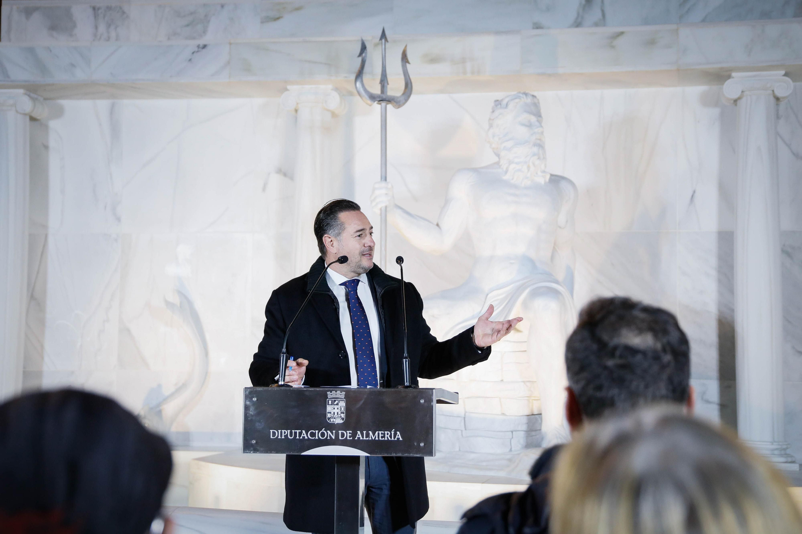 Imágenes de la inauguración de la plaza Almería en Macael