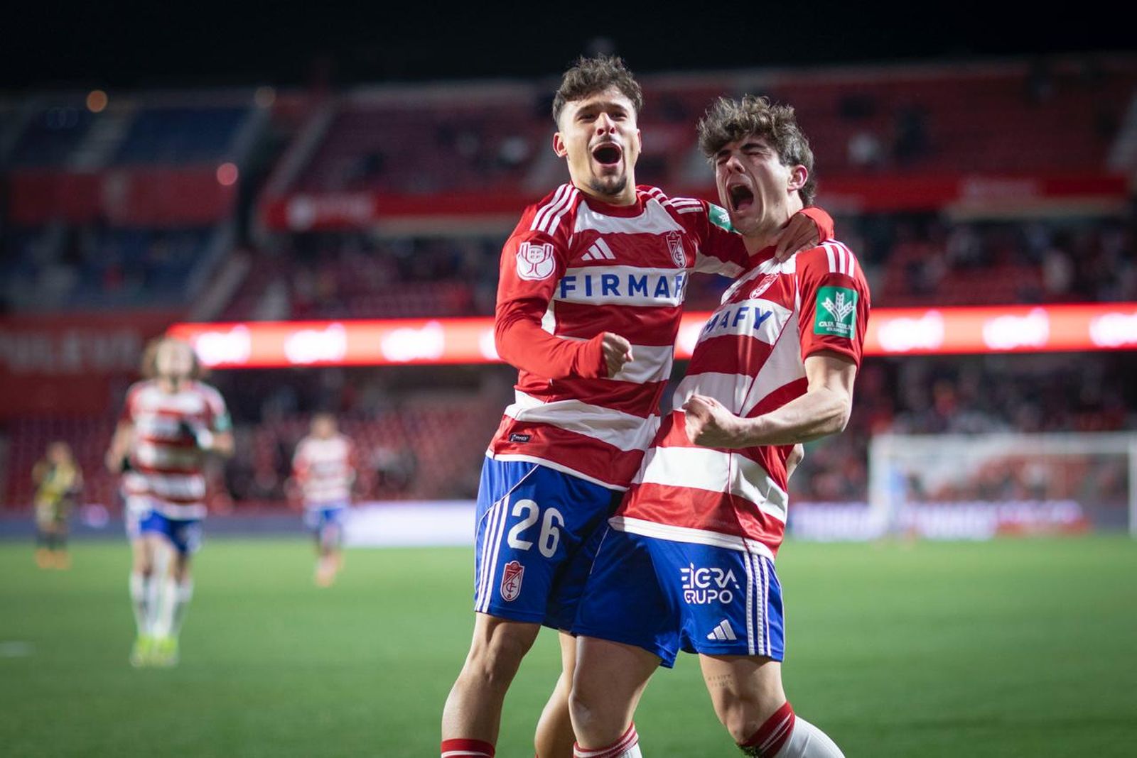 Las mejores imágenes del Granada CF-Rayo de la Copa del Rey