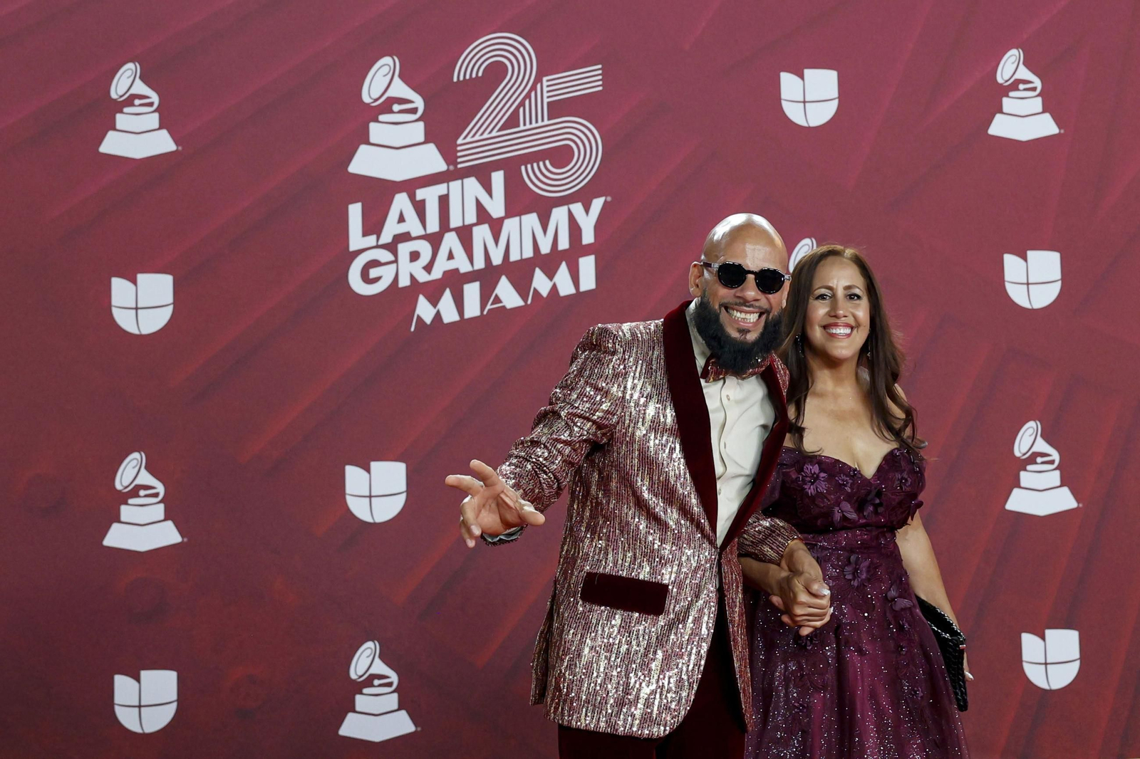 Todos los famosos, tendencias y curiosidades en la alfombra roja de la 25 edición de los Grammy Latinos