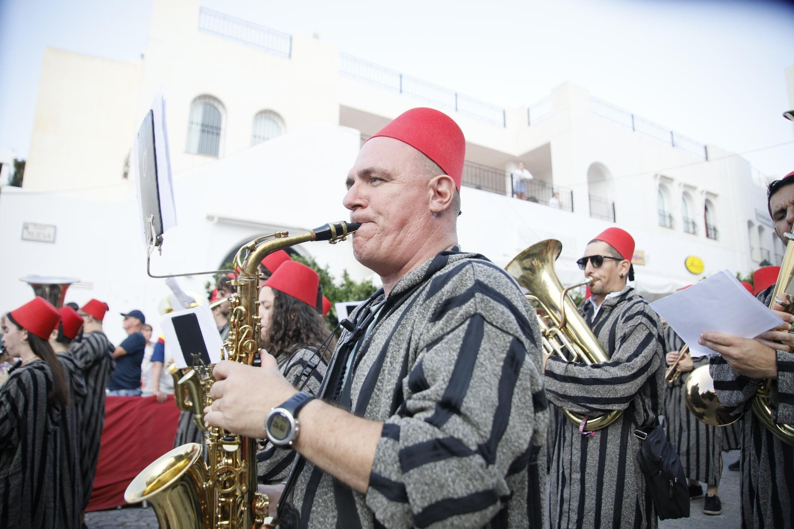 El gran desfile de Moros y Cristianos de Mojácar, en imágenes