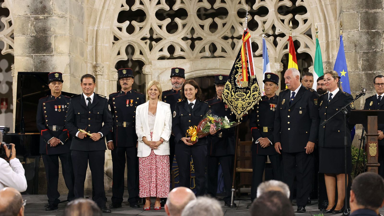 Entrega de medallas de la Asociación Santo Ángel de la Policía Nacional de Jerez