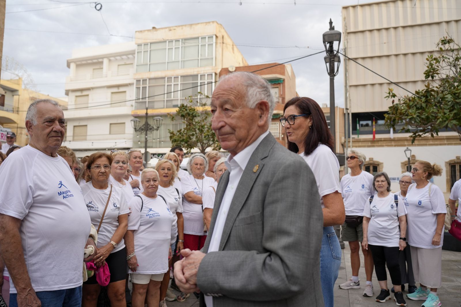 Roquetas vibra con el inicio de sus fiestas patronales en honor a la Virgen del Rosario, en imágenes