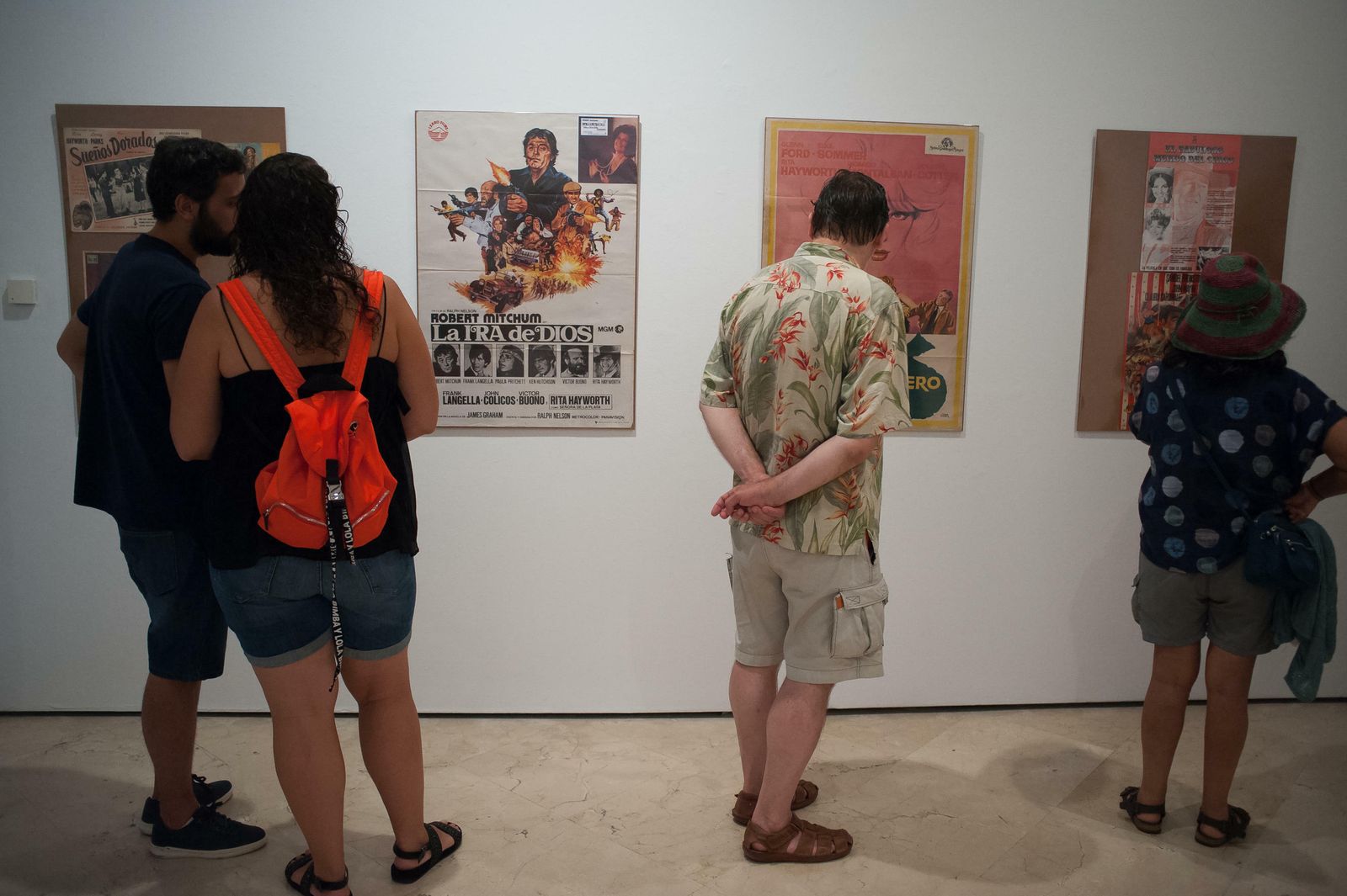 Los carteles de la exposición 'Rita Hayworth y La Edad de Oro'