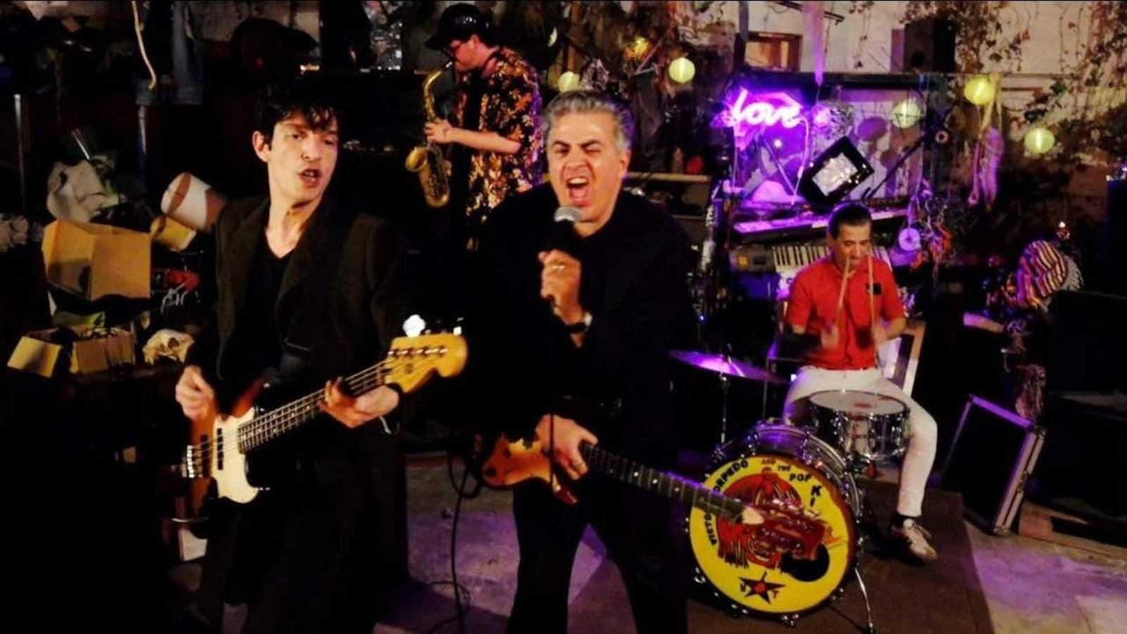 Víctor Torpedo and The Pop Kids son un cuarteto portugués de punk, rock y new wave.