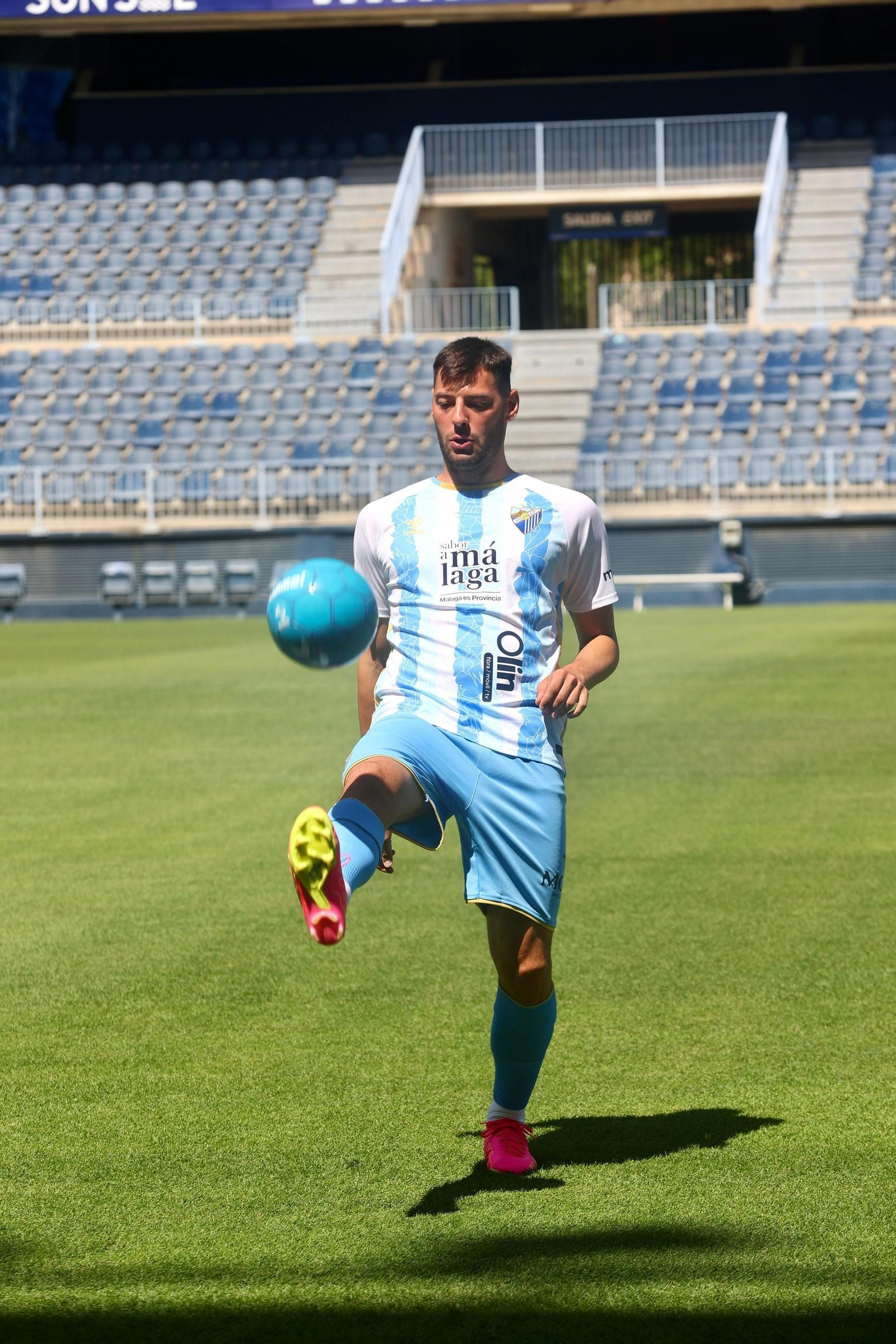 Roko Baturina, así luce el 9 del Málaga CF
