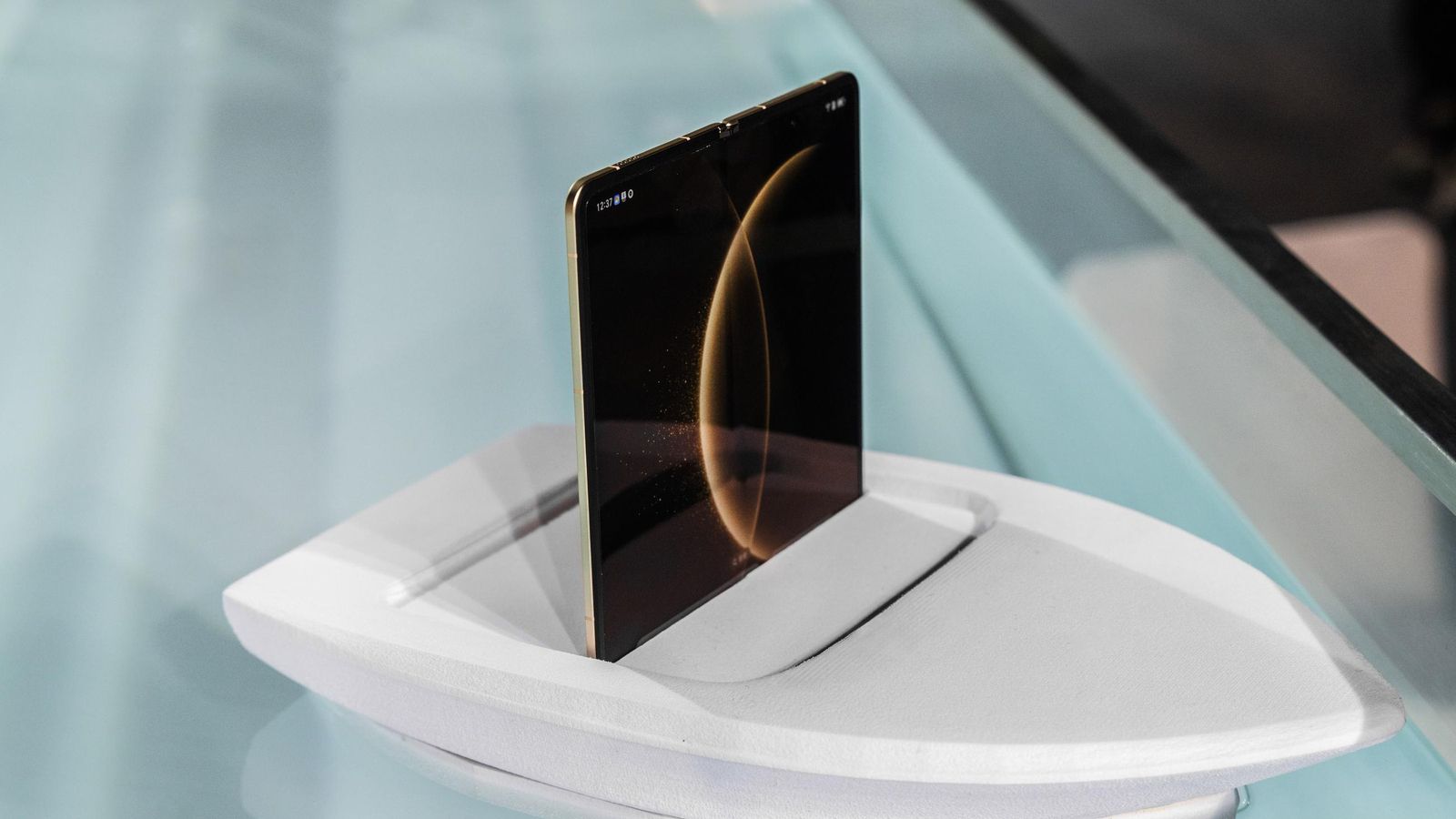 Honor Magic V5